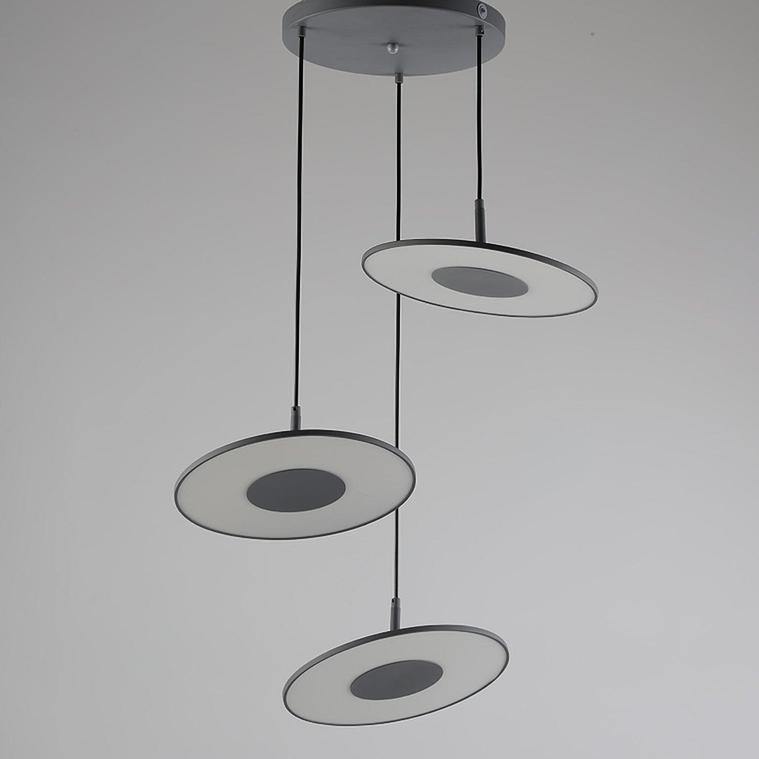 Vosolus Minimalist Metal Pendant Light - Neutralighting