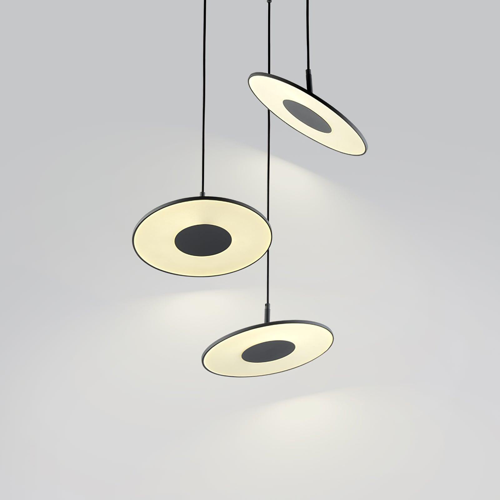 Vosolus Minimalist Metal Pendant Light - Neutralighting