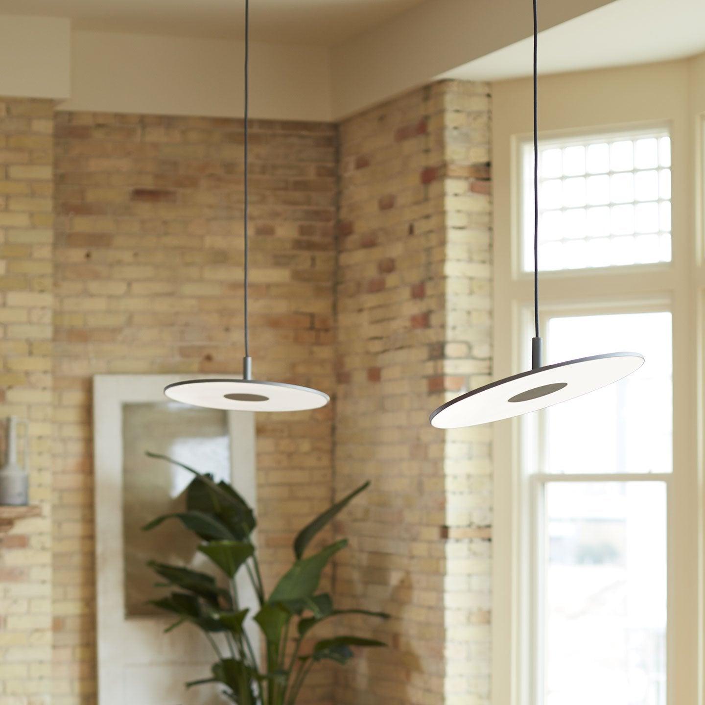 Vosolus Minimalist Metal Pendant Light - Neutralighting