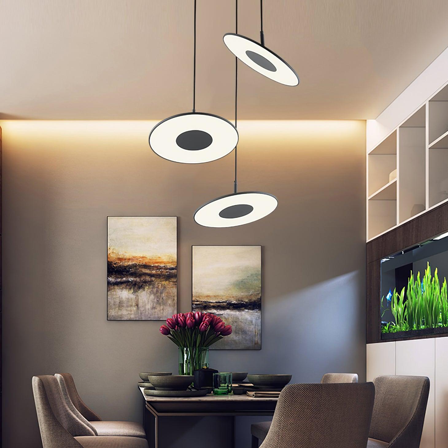 Vosolus Minimalist Metal Pendant Light - Neutralighting