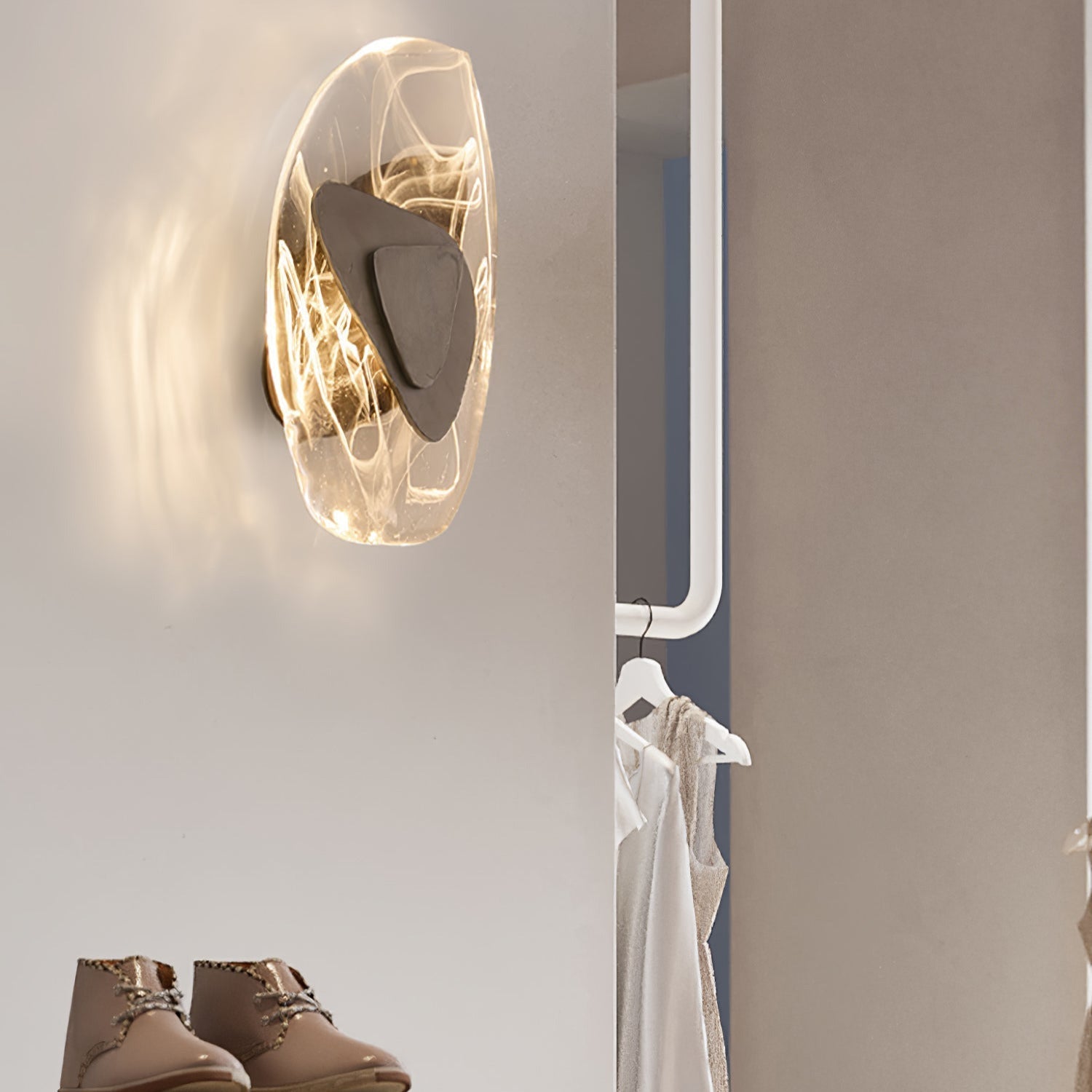 Beatrice Artistic Black Glass Wall Lamp - Neutralighting