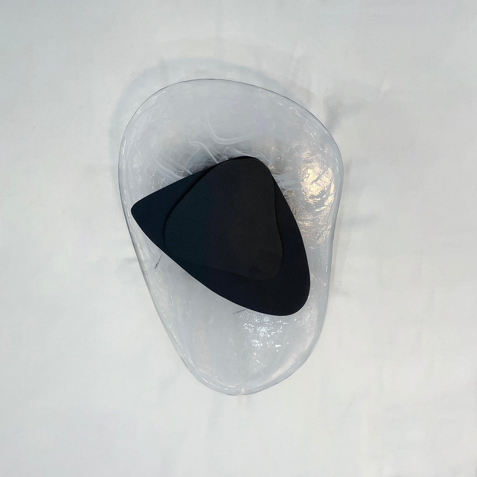 Beatrice Artistic Black Glass Wall Lamp - Neutralighting