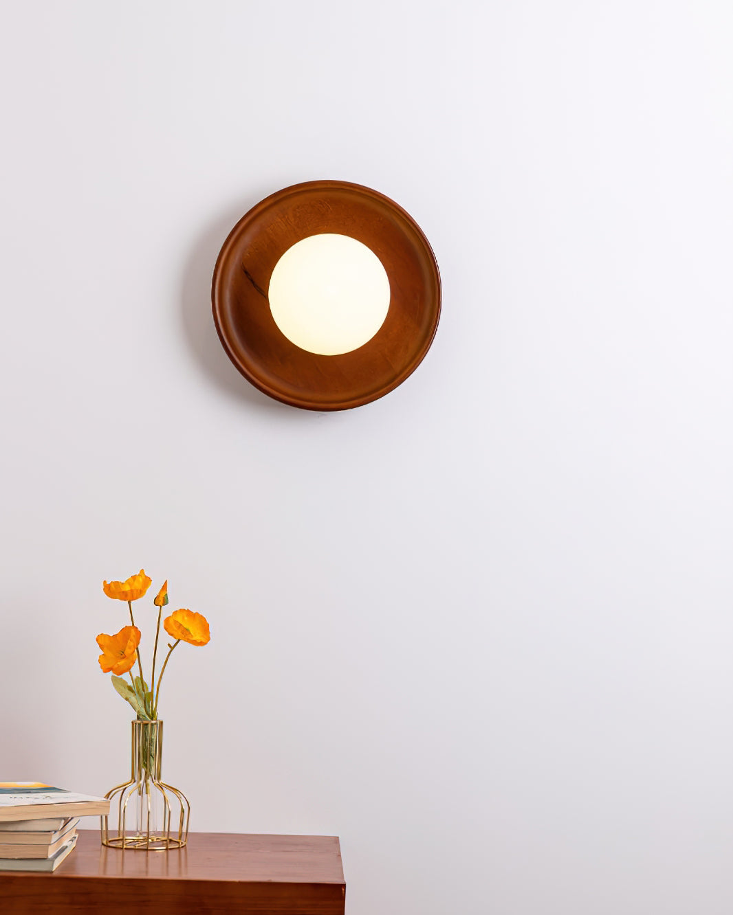 Novin Wooden Wall Lamp - Neutralighting
