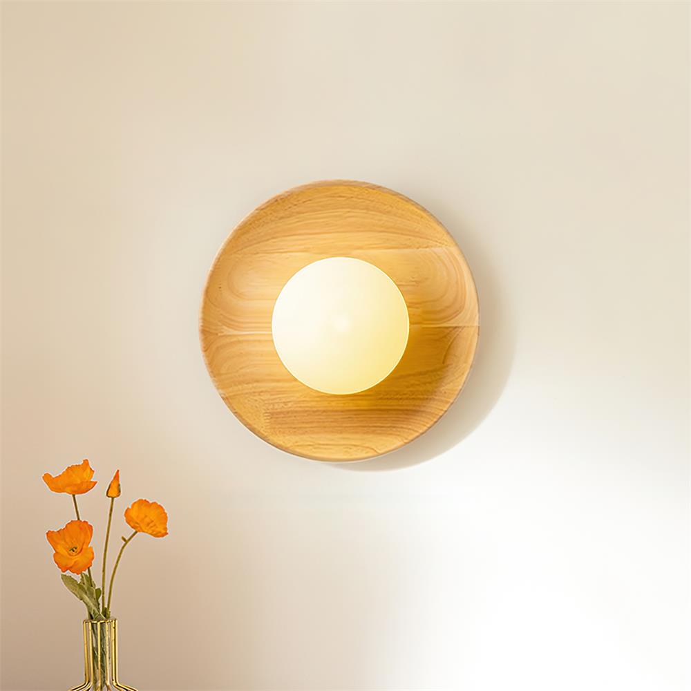 Novin Wooden Wall Lamp - Neutralighting