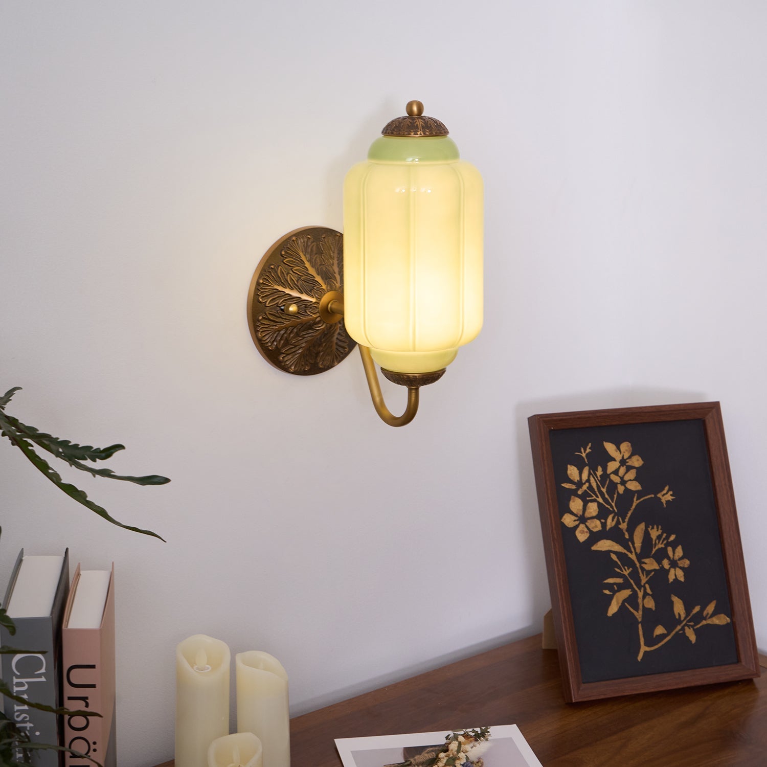 Melvane Vintage Pink Glass Wall Sconce - Neutralighting