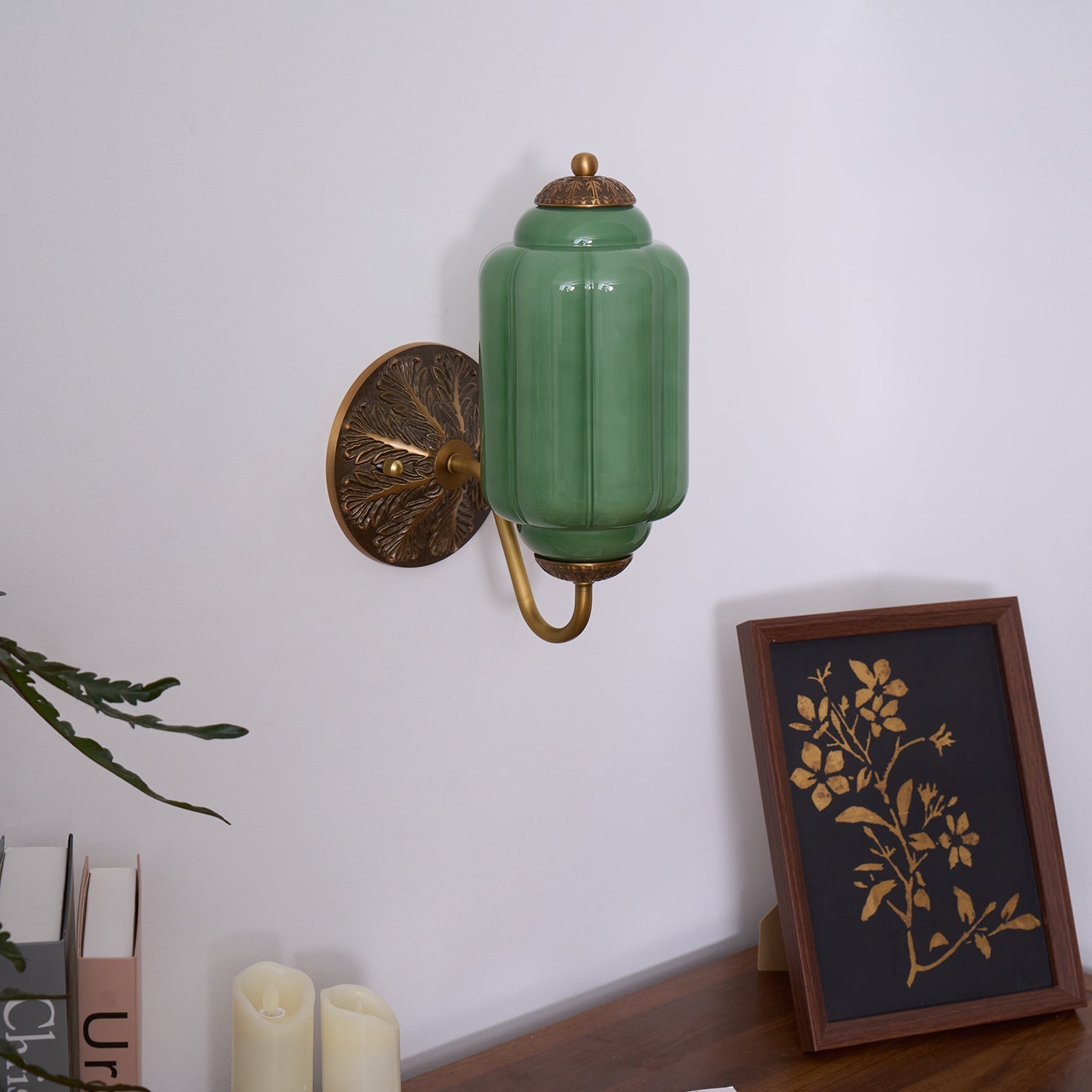 Melvane Vintage Pink Glass Wall Sconce - Neutralighting