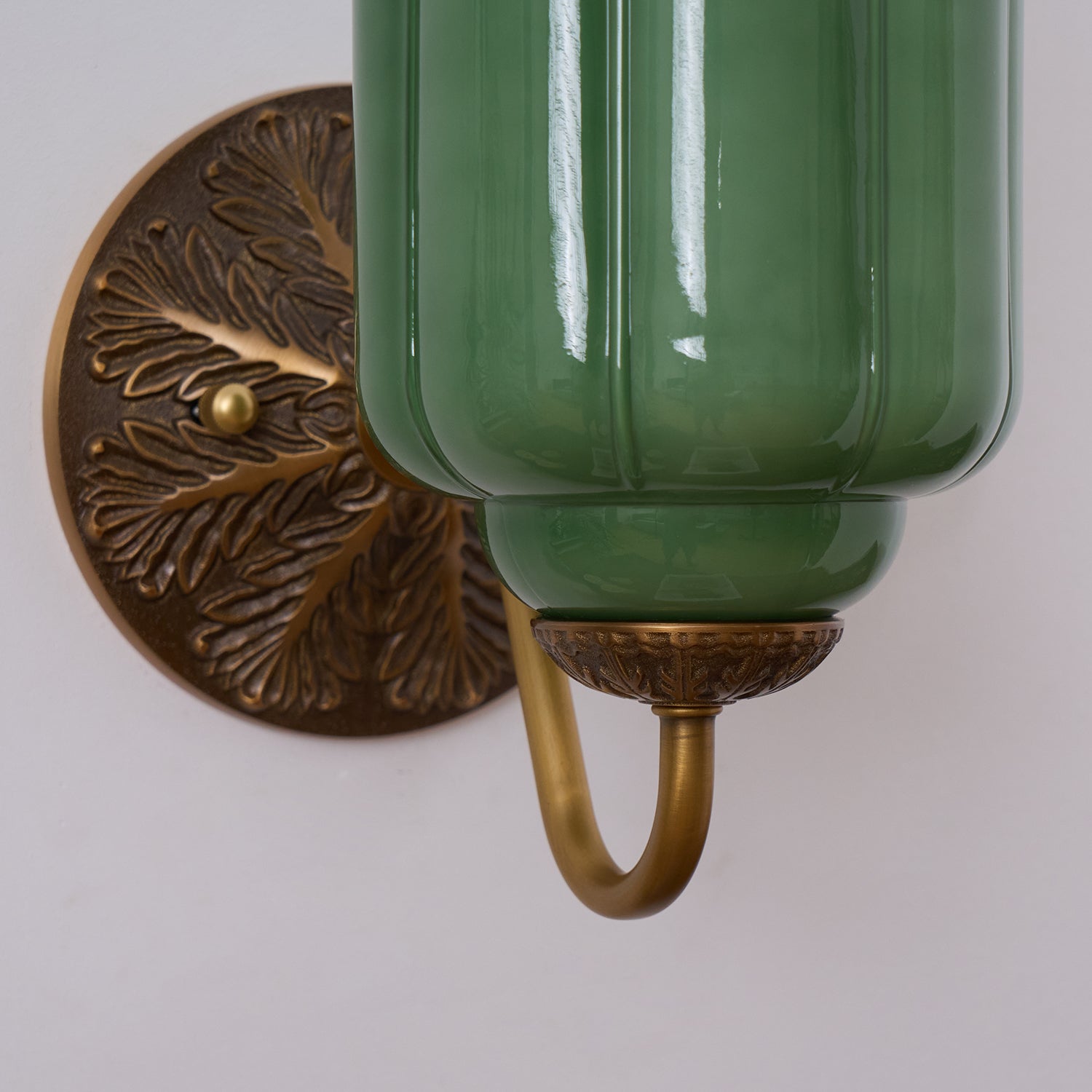Melvane Vintage Pink Glass Wall Sconce - Neutralighting