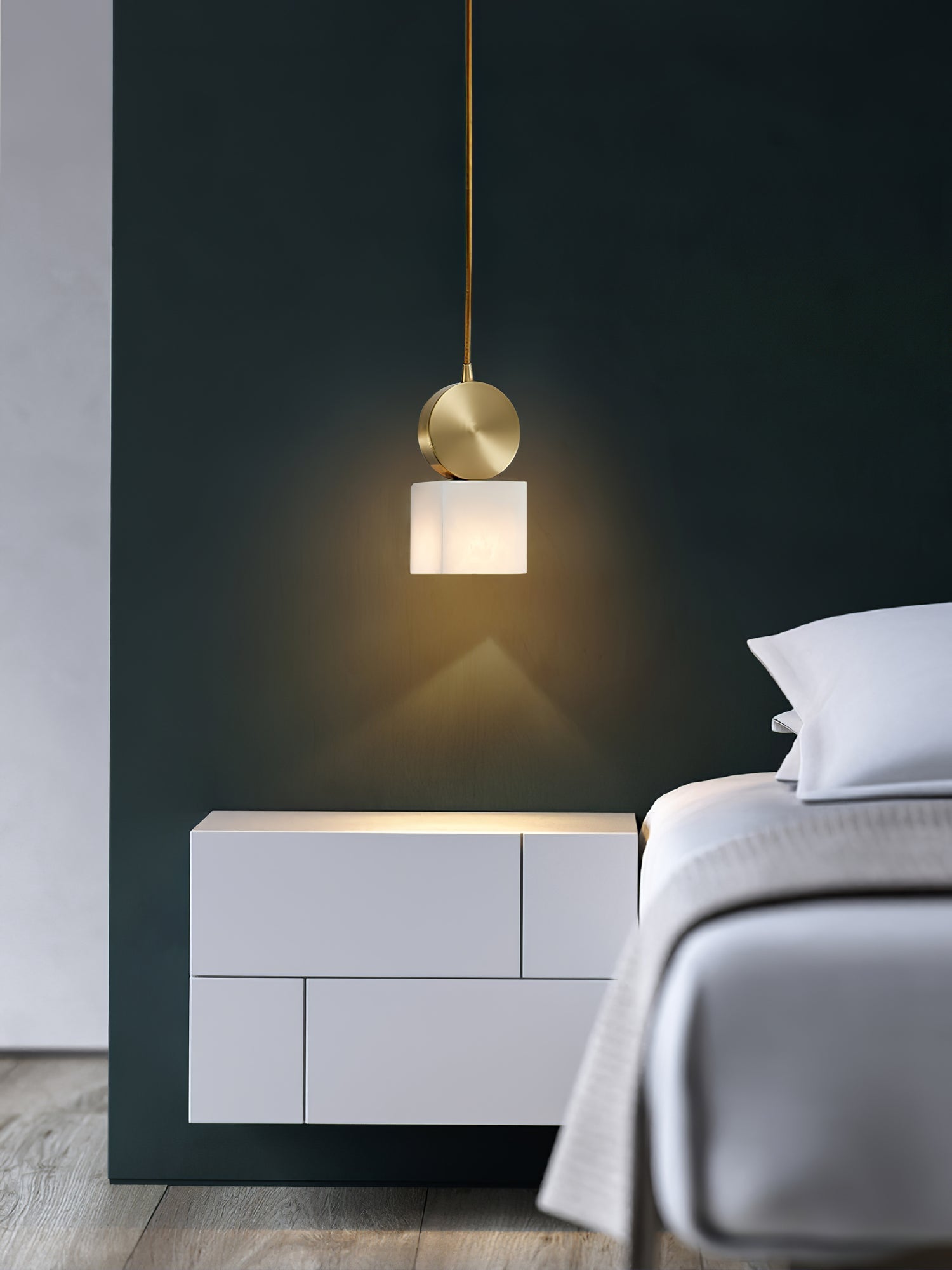 Etruscan Pendant Light Alabaster & Brass - Neutralighting