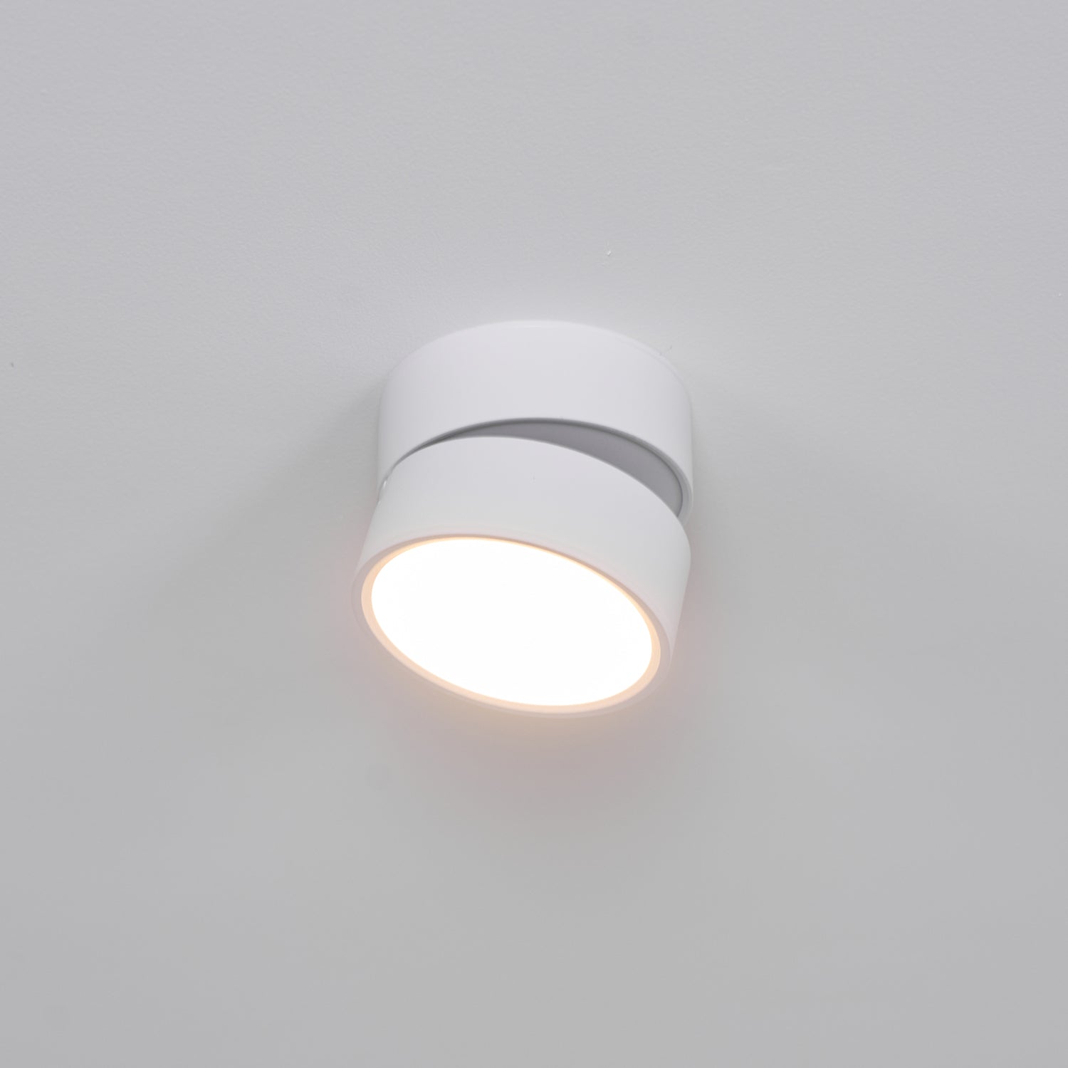 Venn Surface Recessed Light Spot - Neutralighting