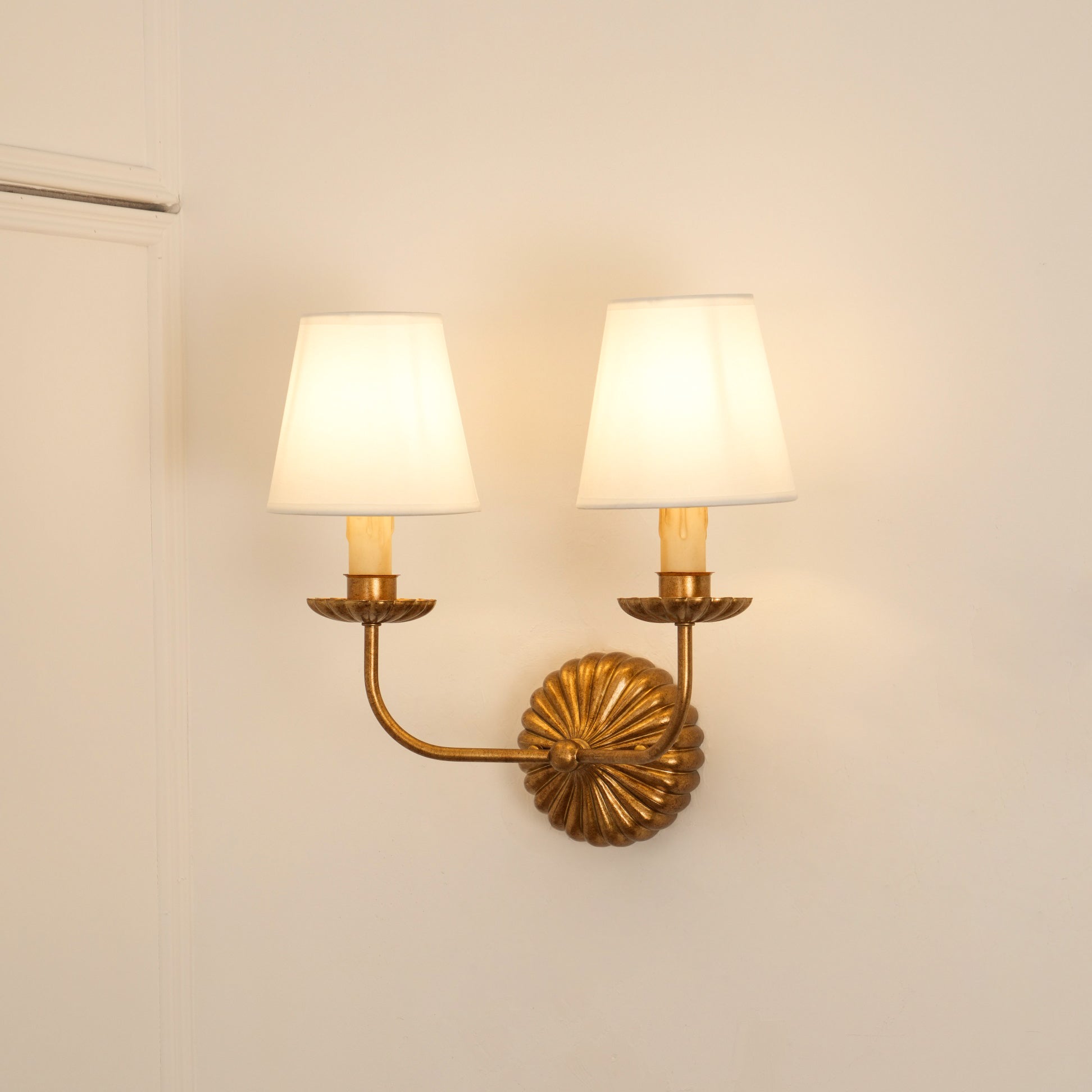 Versailles Wall Lamp - Neutralighting
