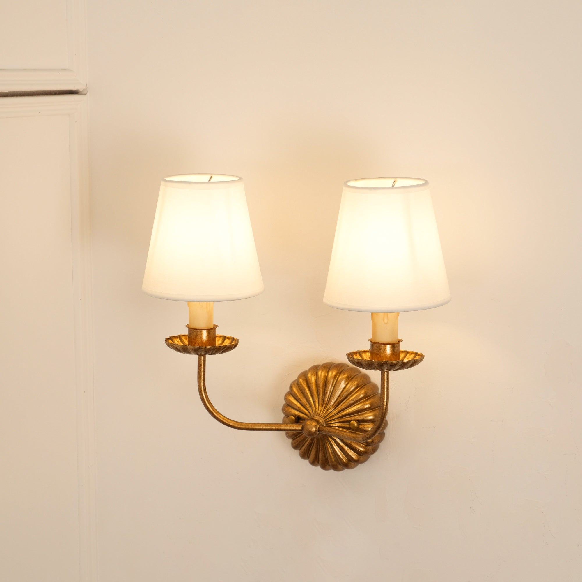 Versailles Wall Lamp - Neutralighting