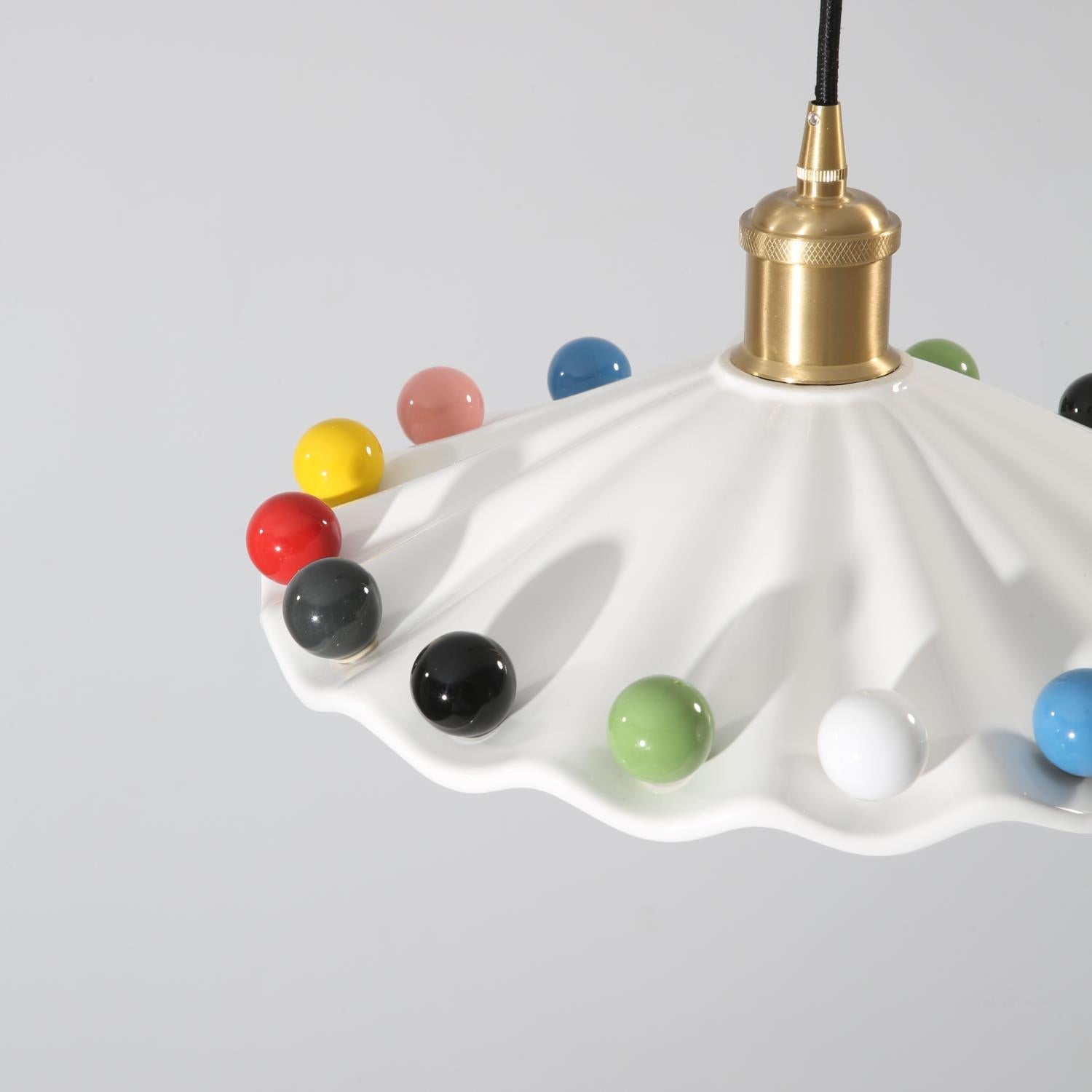 Pixen Wavy Ceramic Shade Pendant Lamp - Neutralighting