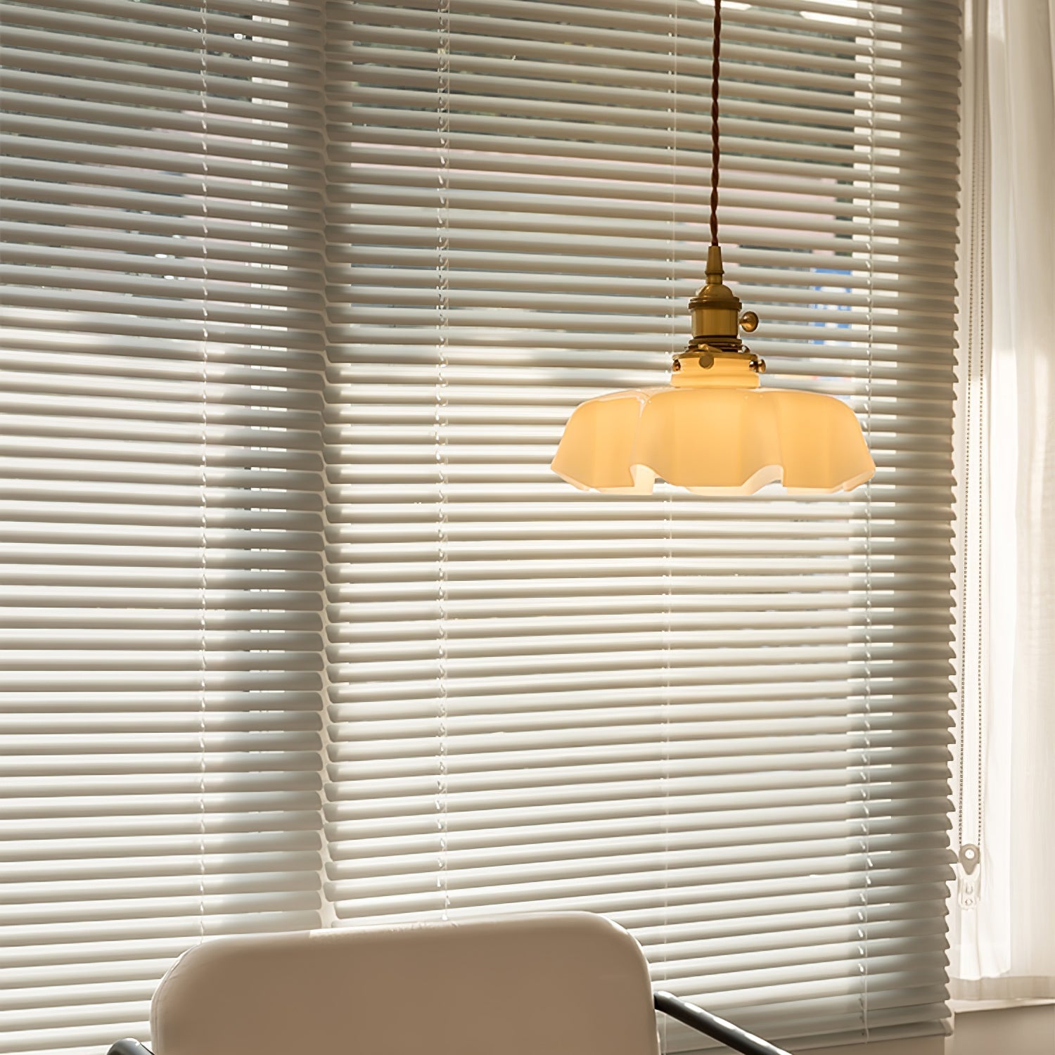 Civen Farmhouse Ruffled Pendant Light - Neutralighting