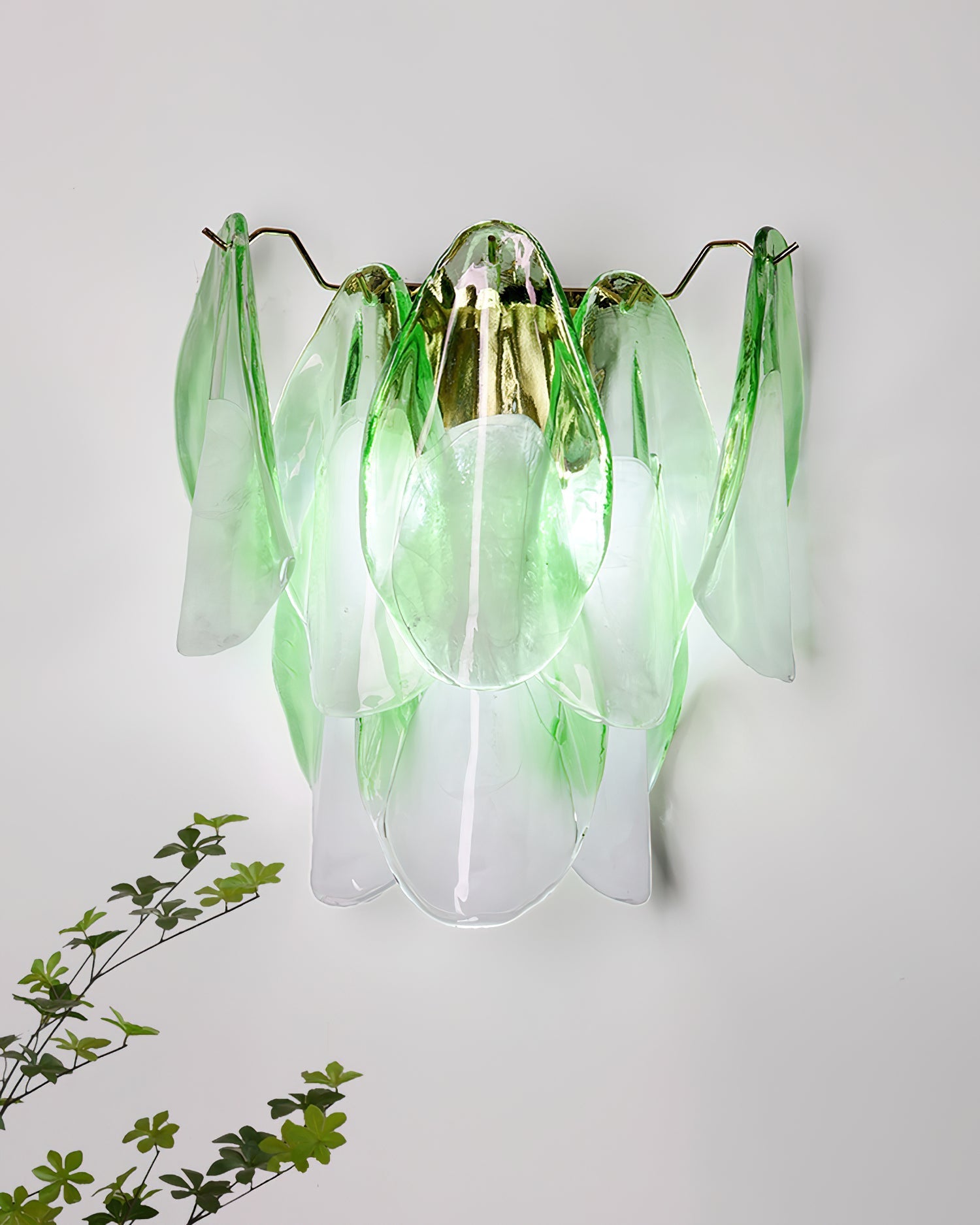 Opheli Petal Glass Wall Lamp - Neutralighting