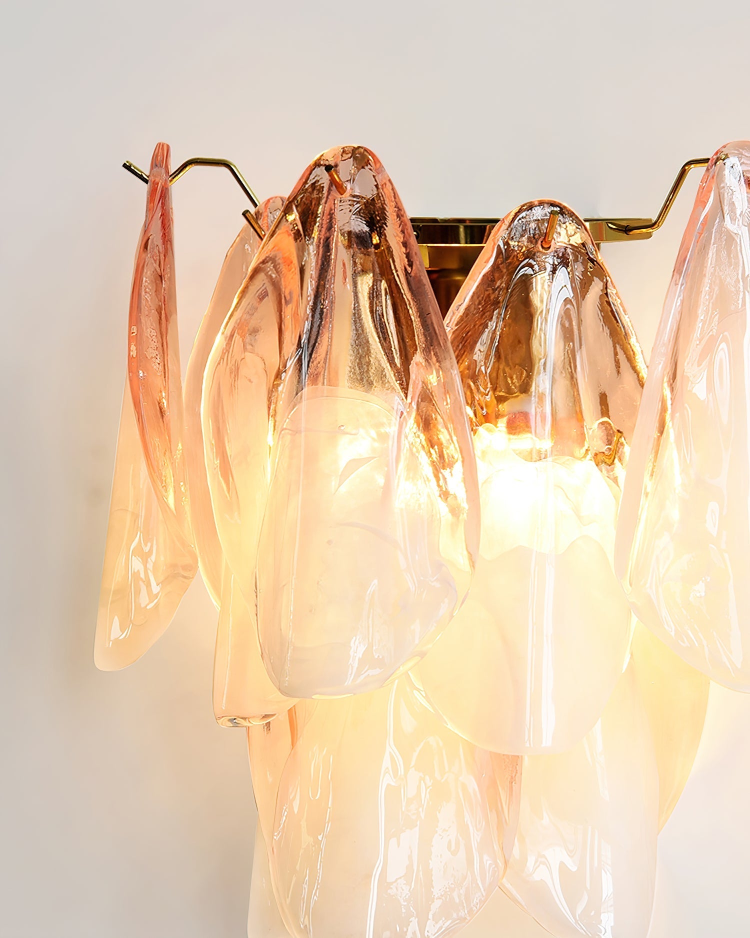 Opheli Petal Glass Wall Lamp - Neutralighting