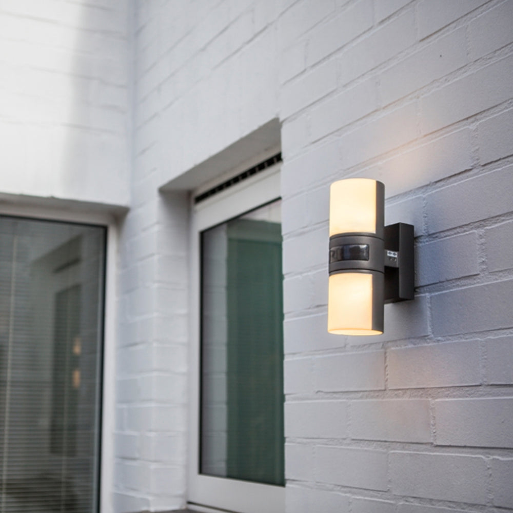 Ray Modern Cylindrical Metal/Acrylic Rotatable Outdoor Waterproof Wall Lamp, Black/White - Neutralighting