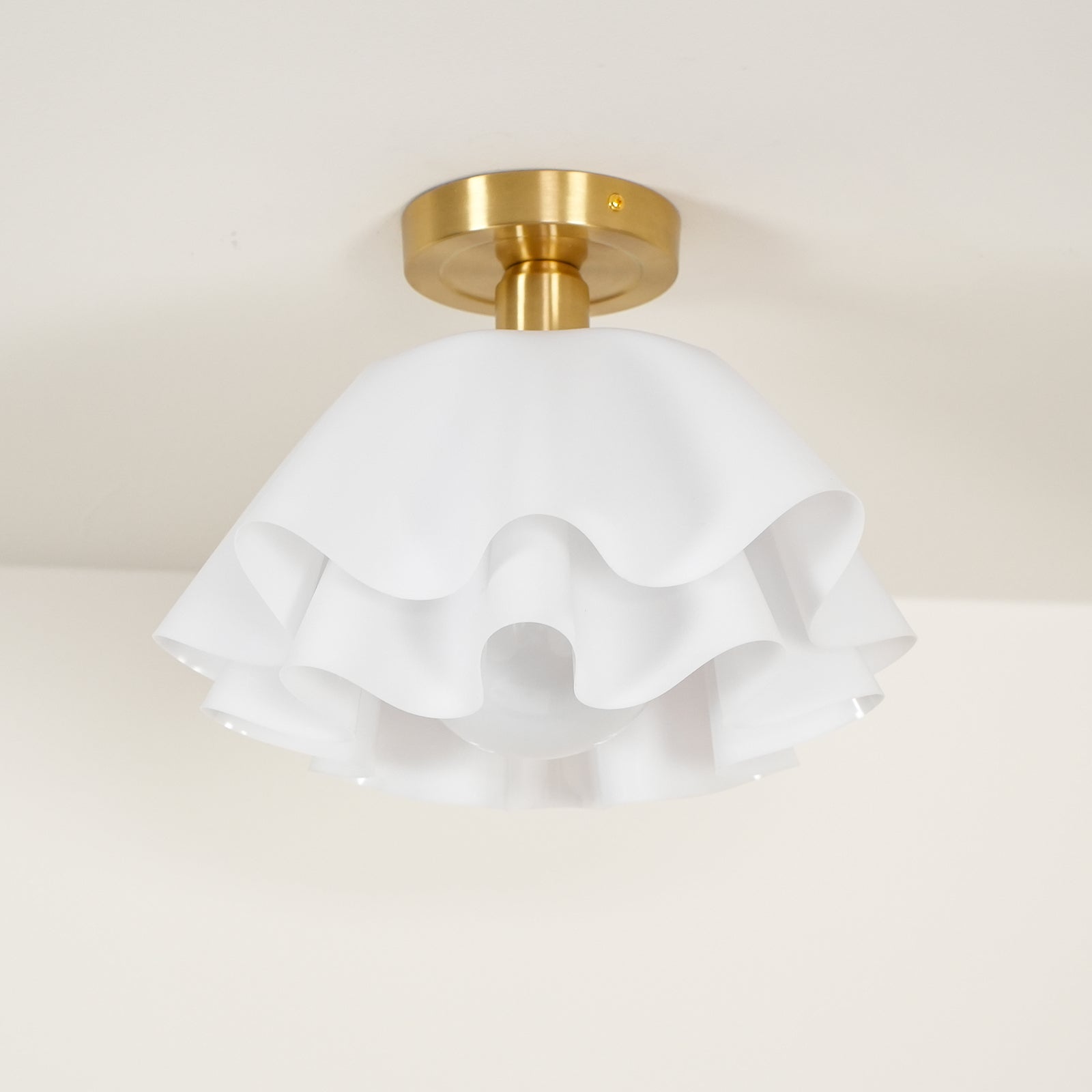 Menro Ceiling Light Flower-Shape - Neutralighting