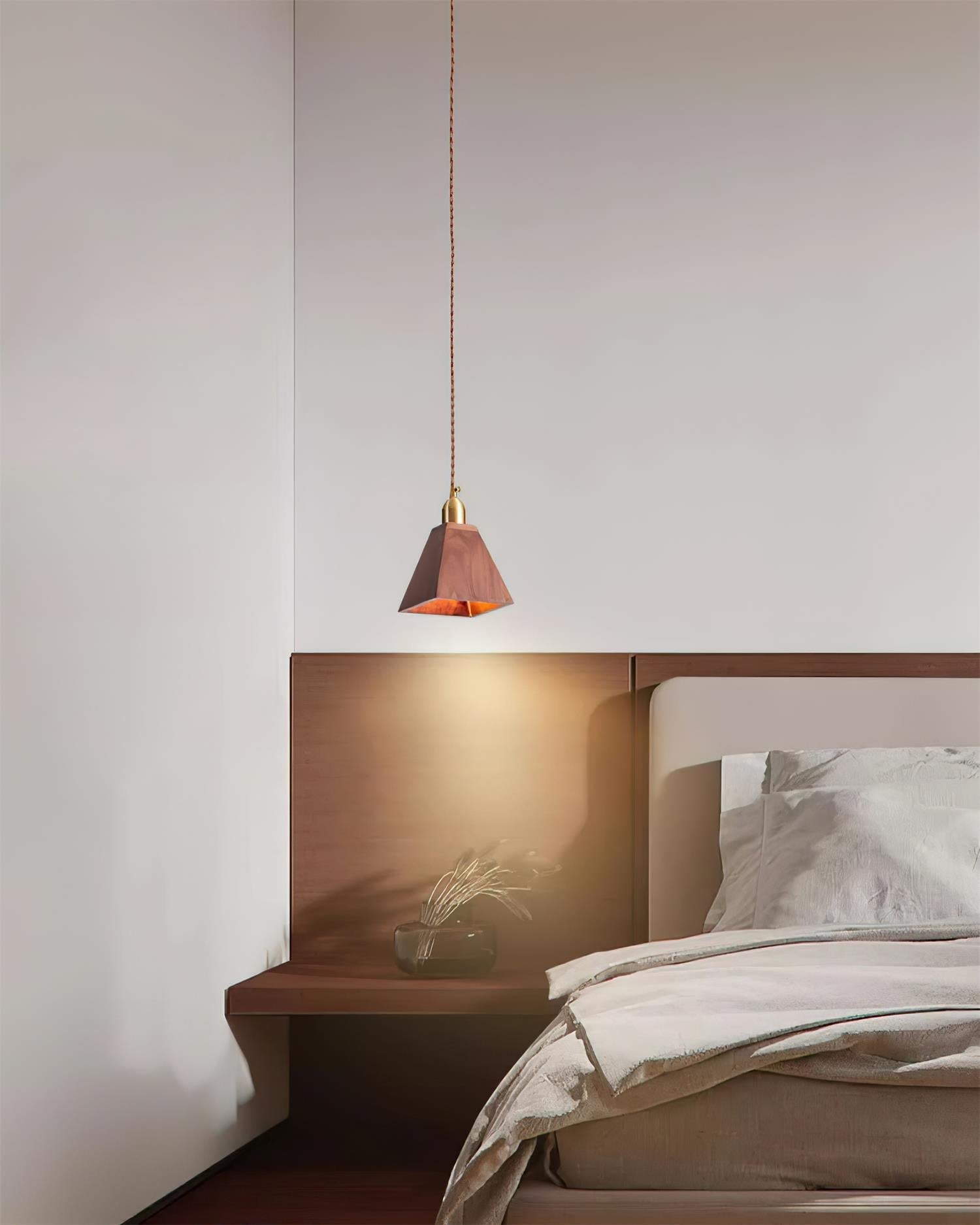 Wood Pendant Lamp Assorted Shapes in Solid Wood and Brass - Neutralighting