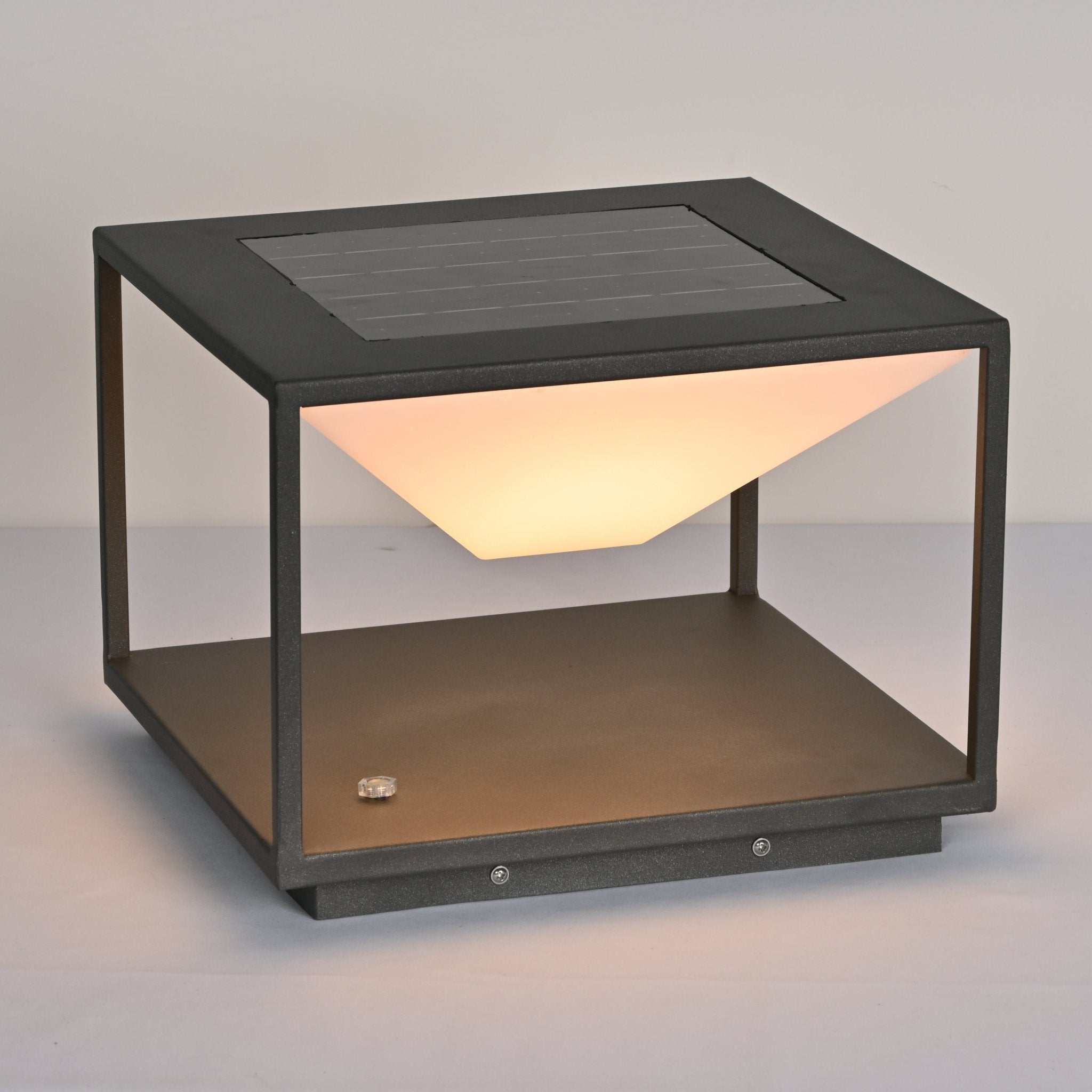 Ray Geo Frame Solar Outdoor Light - Neutralighting
