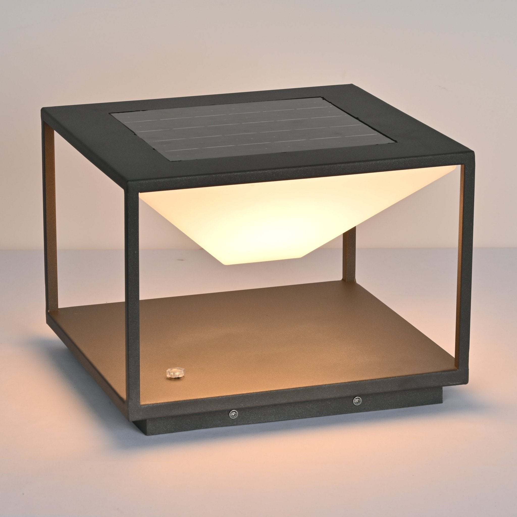 Ray Geo Frame Solar Outdoor Light - Neutralighting