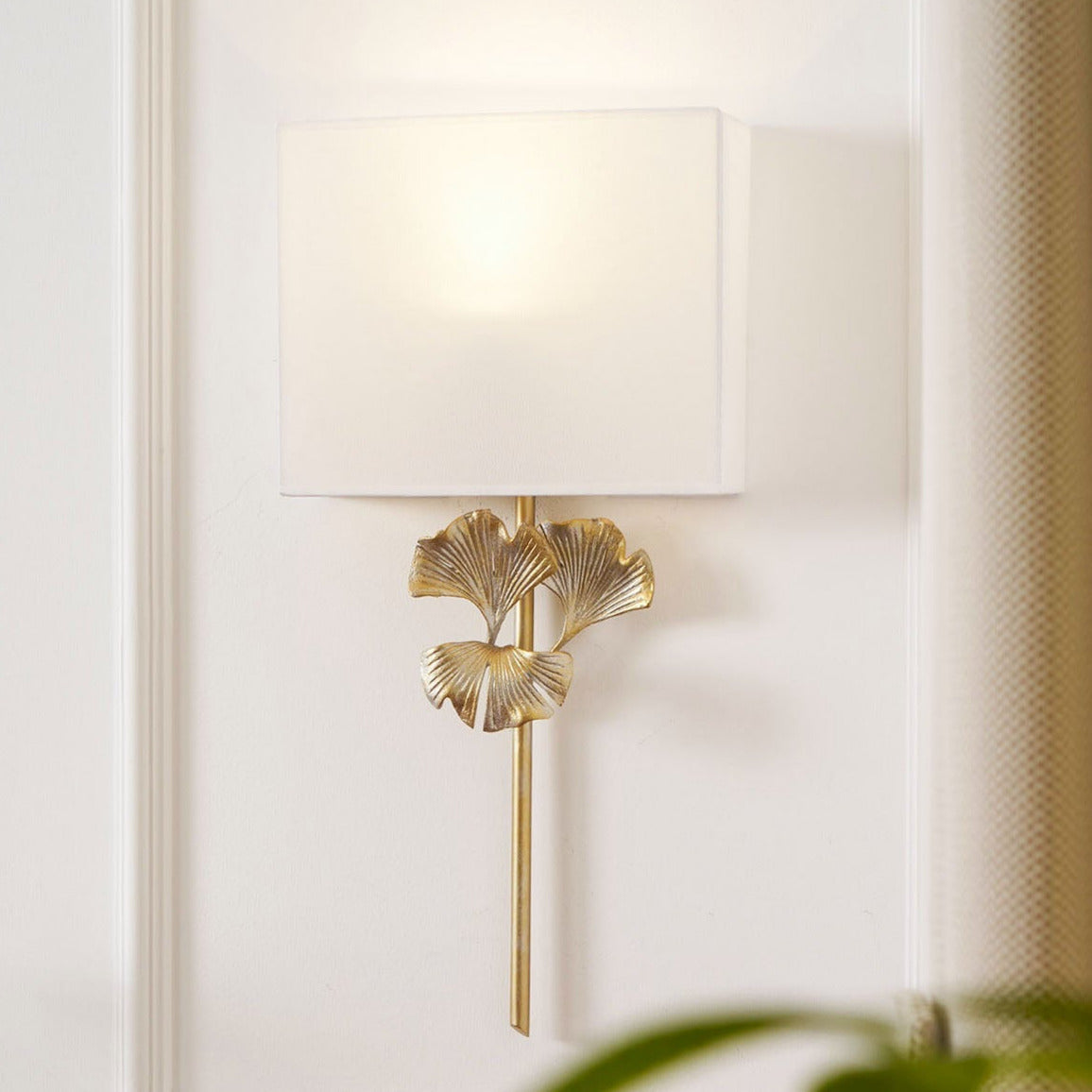 Daisy Wall Lamp Ginkgo Leaf - Neutralighting