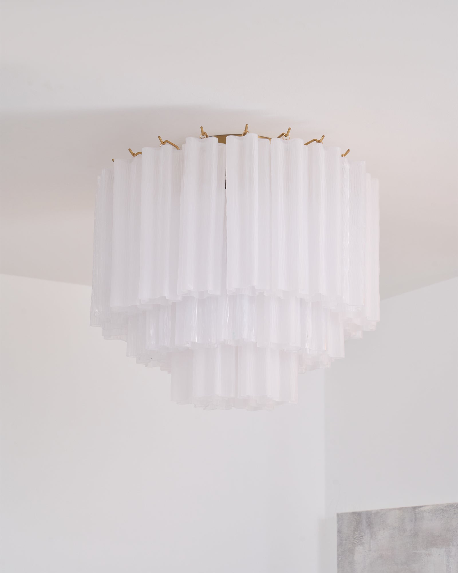 Aurora Ceiling Lamp White Murano Glass Layered Elegant Modern