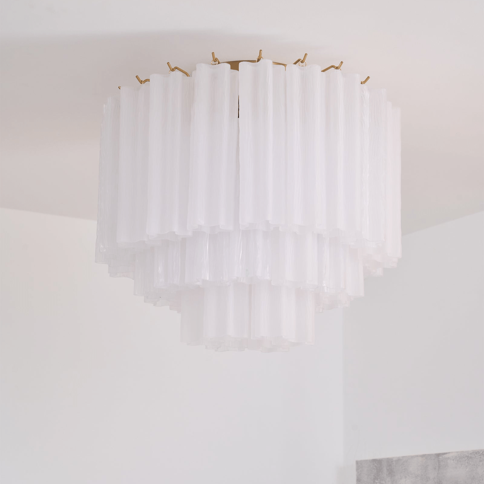 Aurora Ceiling Lamp White Murano Glass Layered Elegant Modern