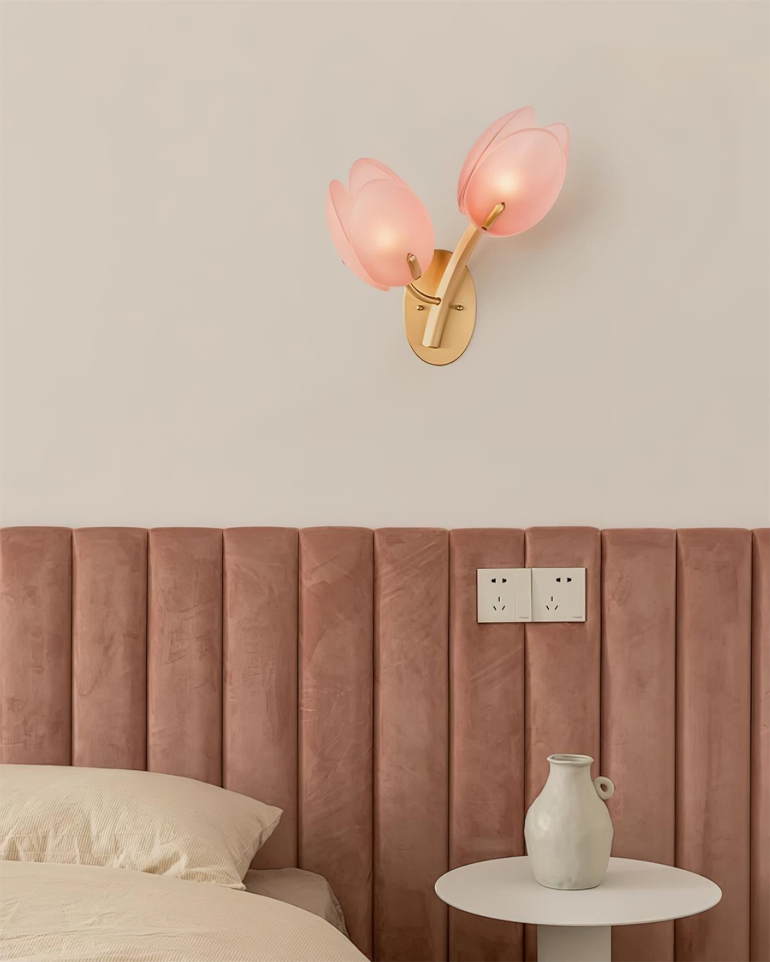 Gudelle Double Tulip Wall Lamp - Neutralighting