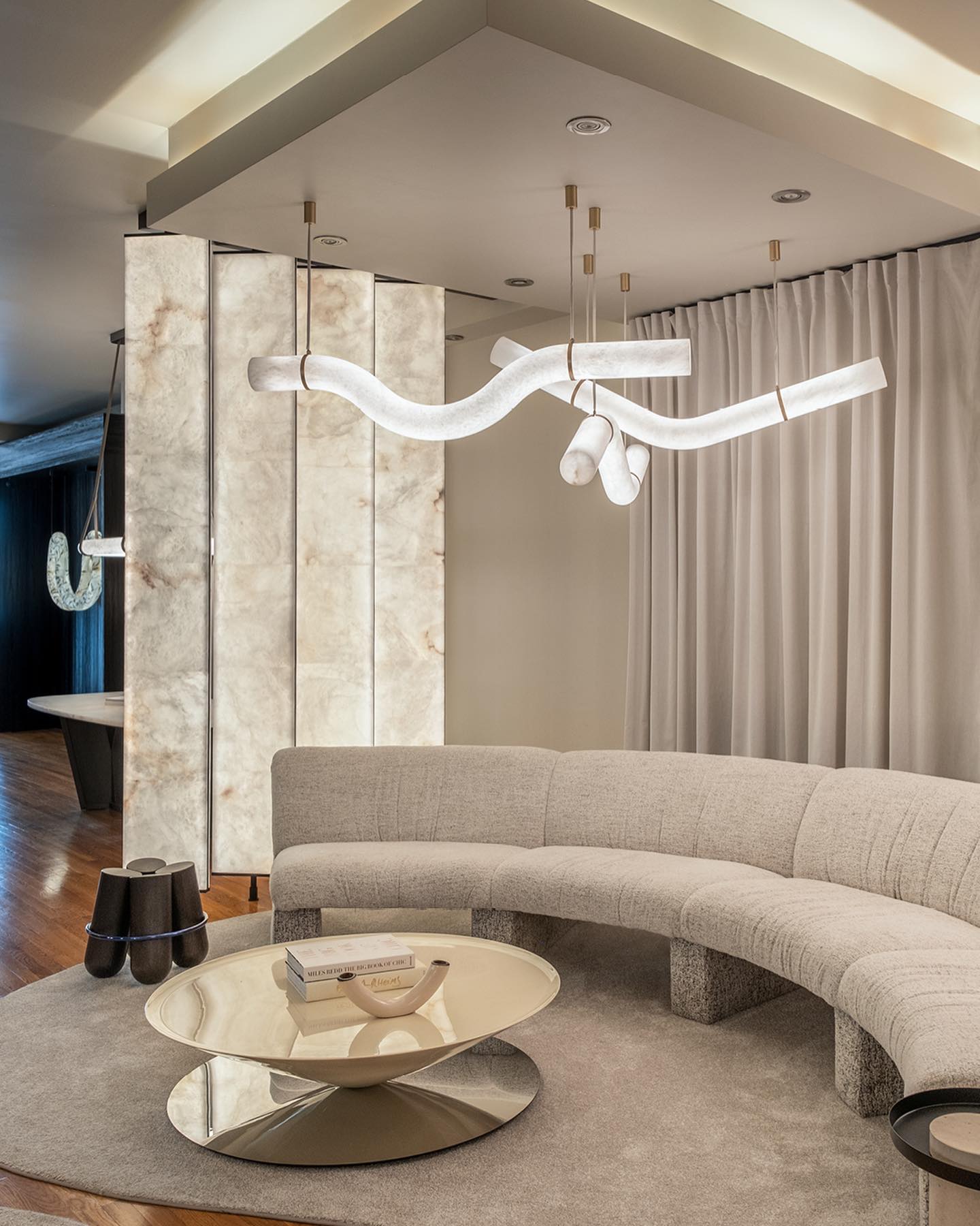 Luste Alabaster Closed-loop Pendant Light Chandelier - Neutralighting