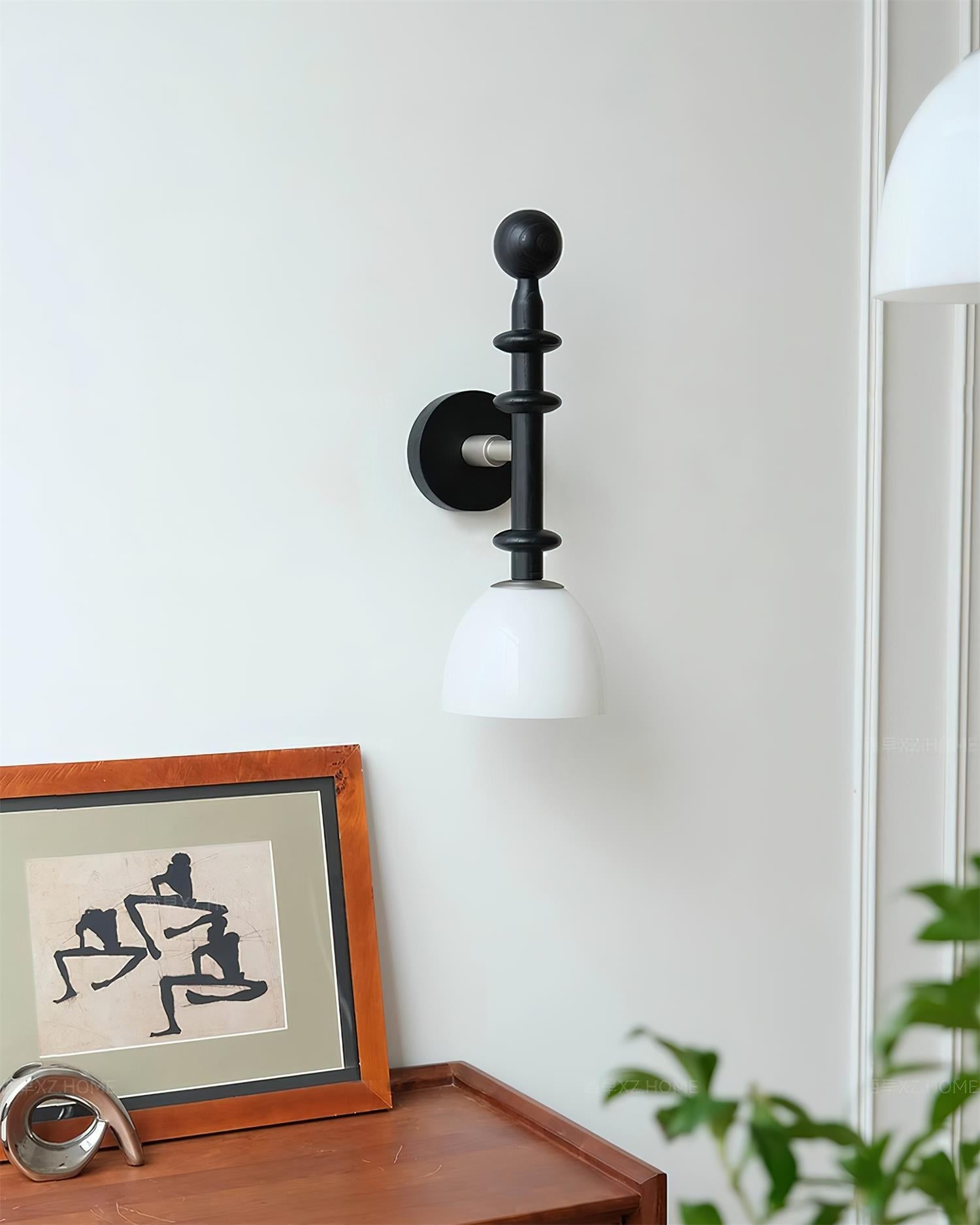Pivelo Wooden Wall Lamp - Neutralighting