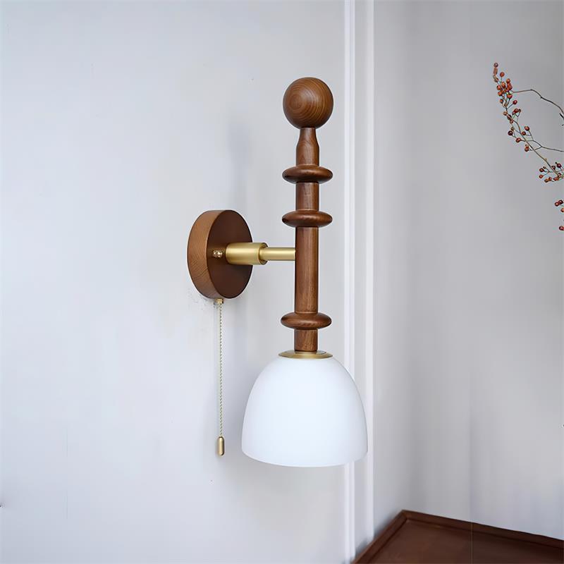 Pivelo Wooden Wall Lamp - Neutralighting