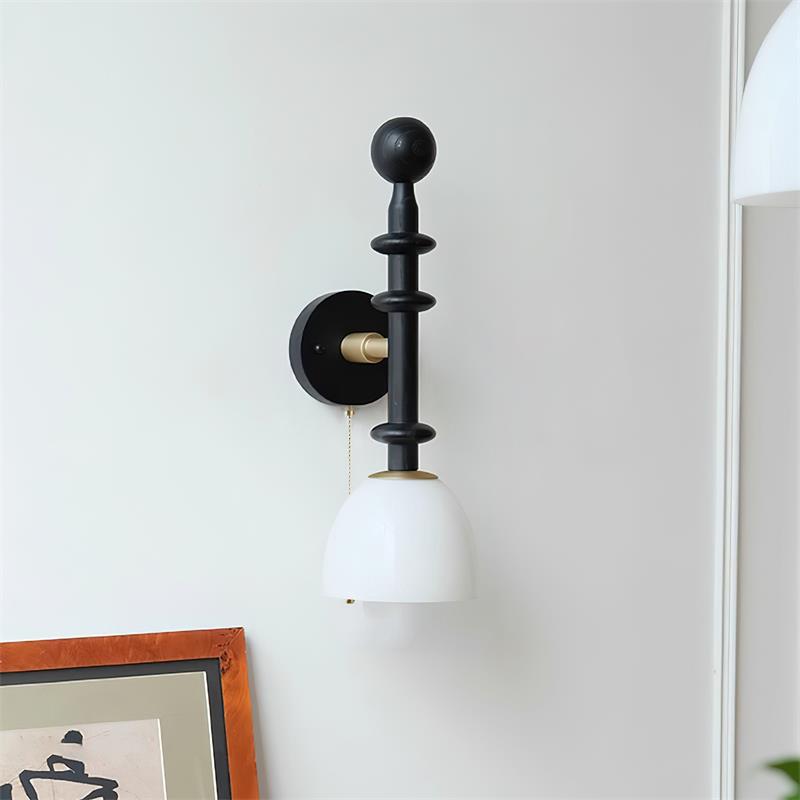 Pivelo Wooden Wall Lamp - Neutralighting
