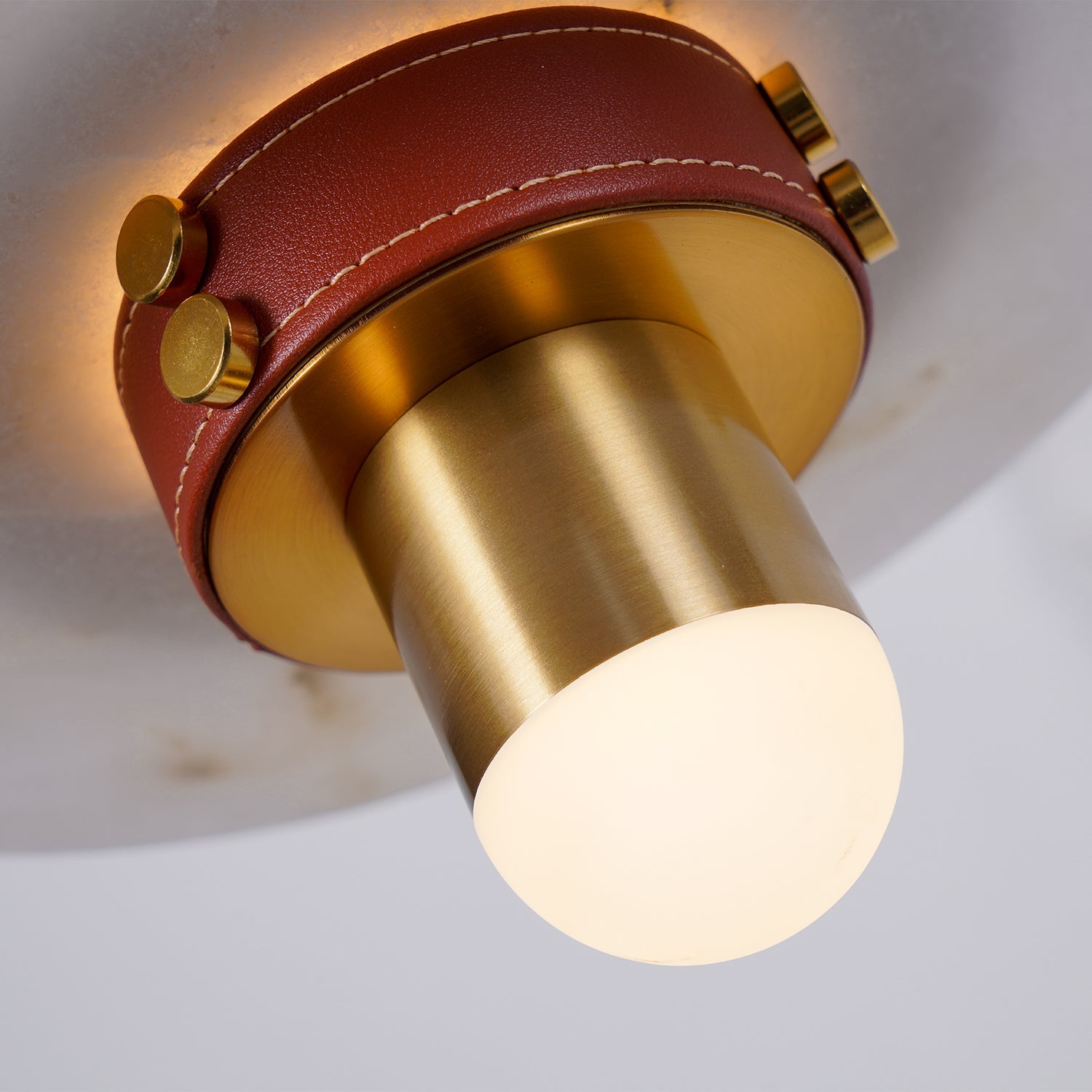 Jutta Pendant Lamp Marble Leather Fusion - Neutralighting