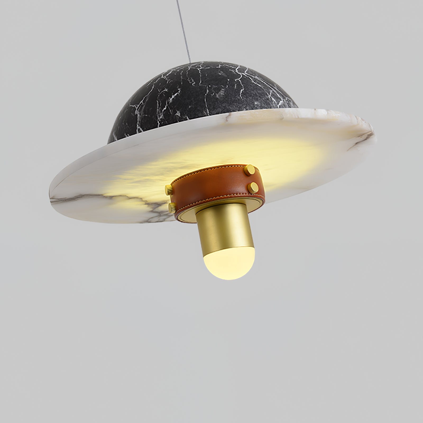 Jutta Pendant Lamp Marble Leather Fusion - Neutralighting