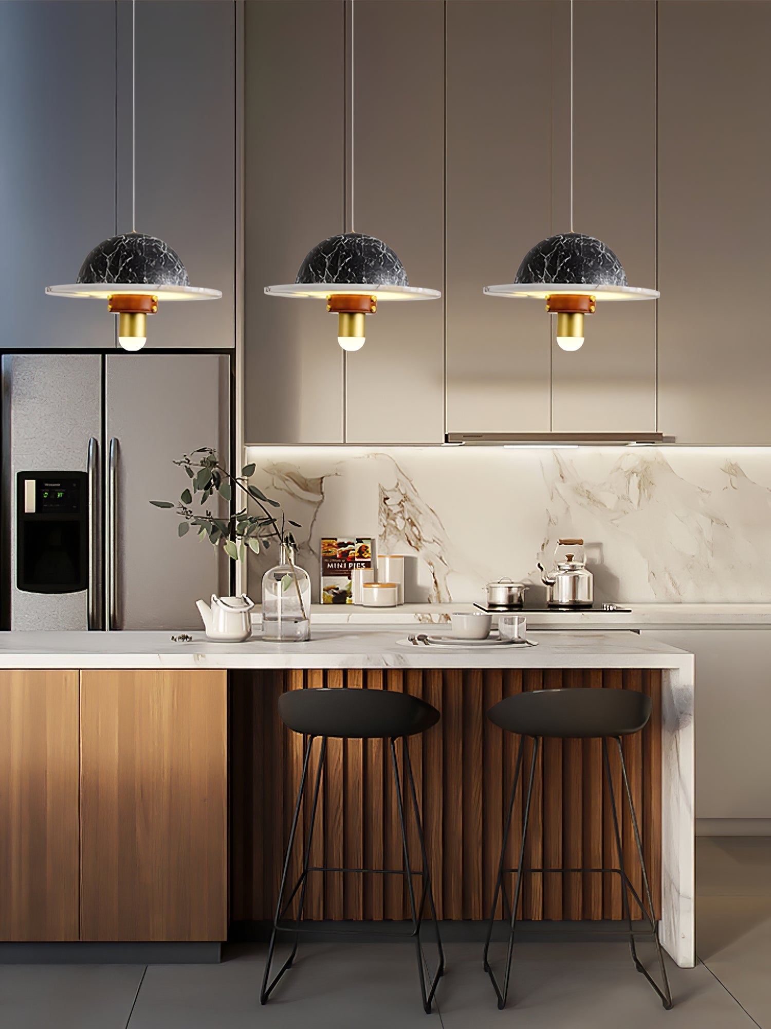 Jutta Pendant Lamp Marble Leather Fusion - Neutralighting
