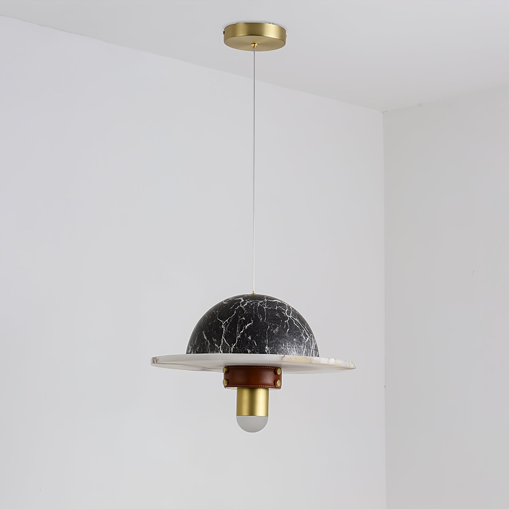 Jutta Pendant Lamp Marble Leather Fusion - Neutralighting
