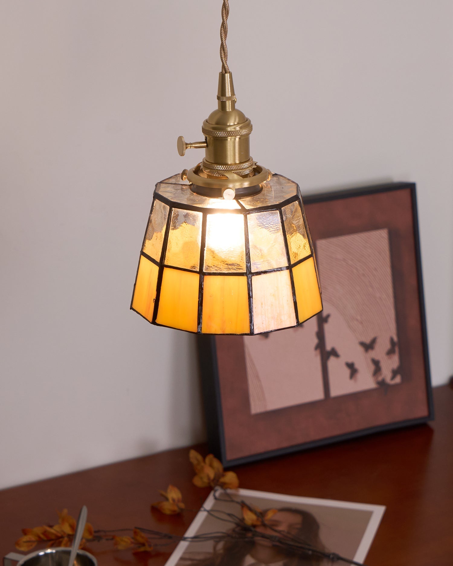 Pendant Lamp Stained Glass Shade Vintage Pattern Brass Retro - Neutralighting