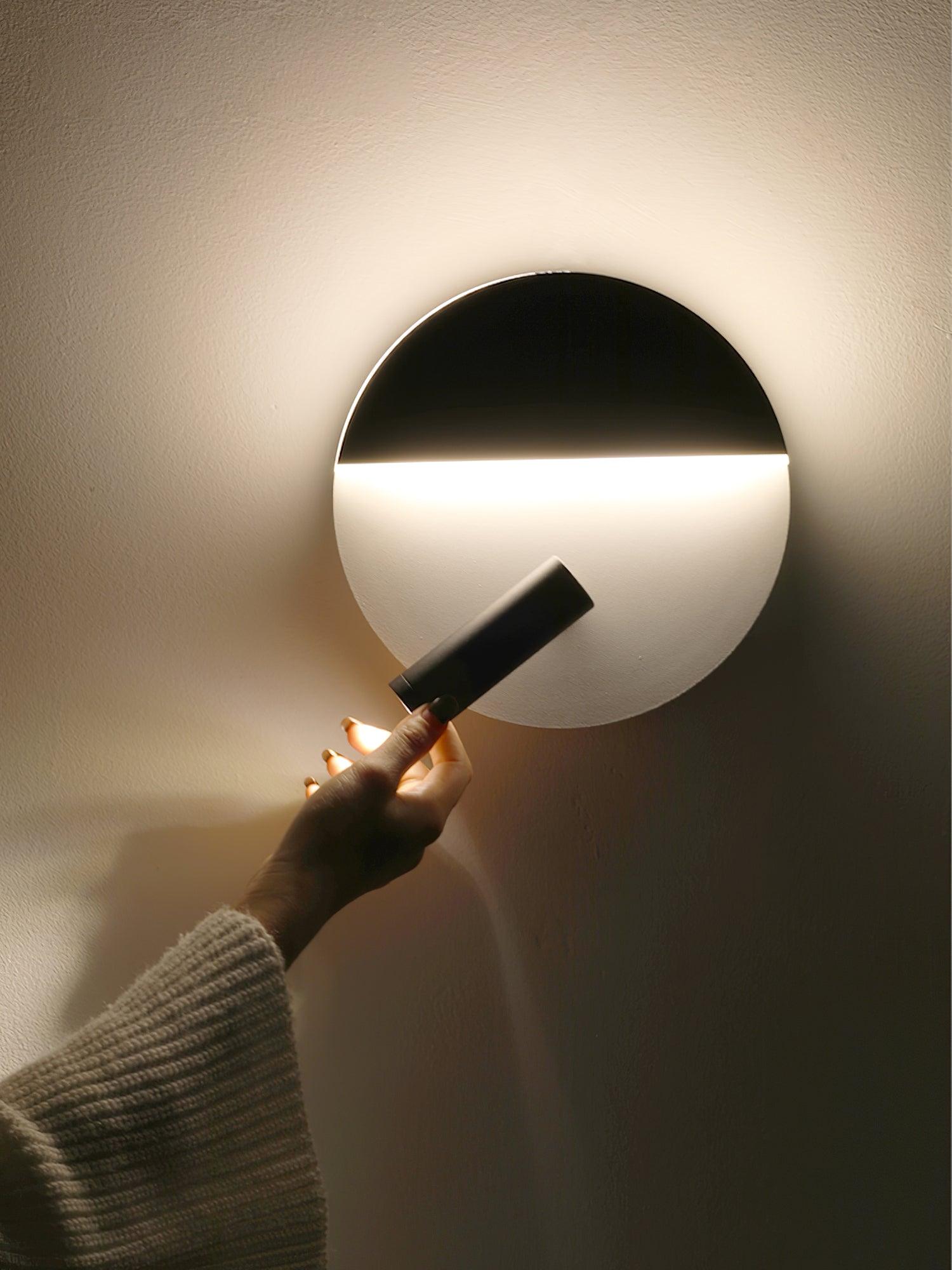 Aurnorir Wall Light Spotlight - Neutralighting