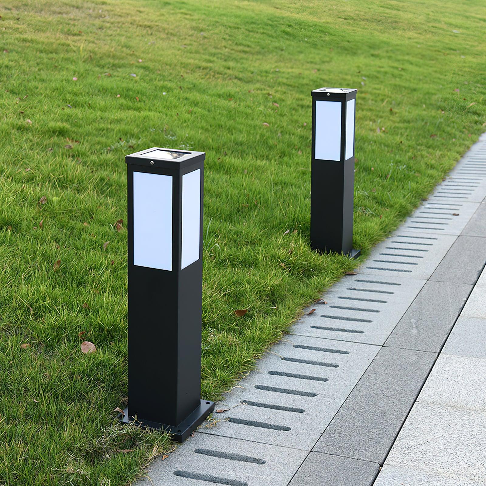 Leo Bollard Solar Outdoor Light - Neutralighting