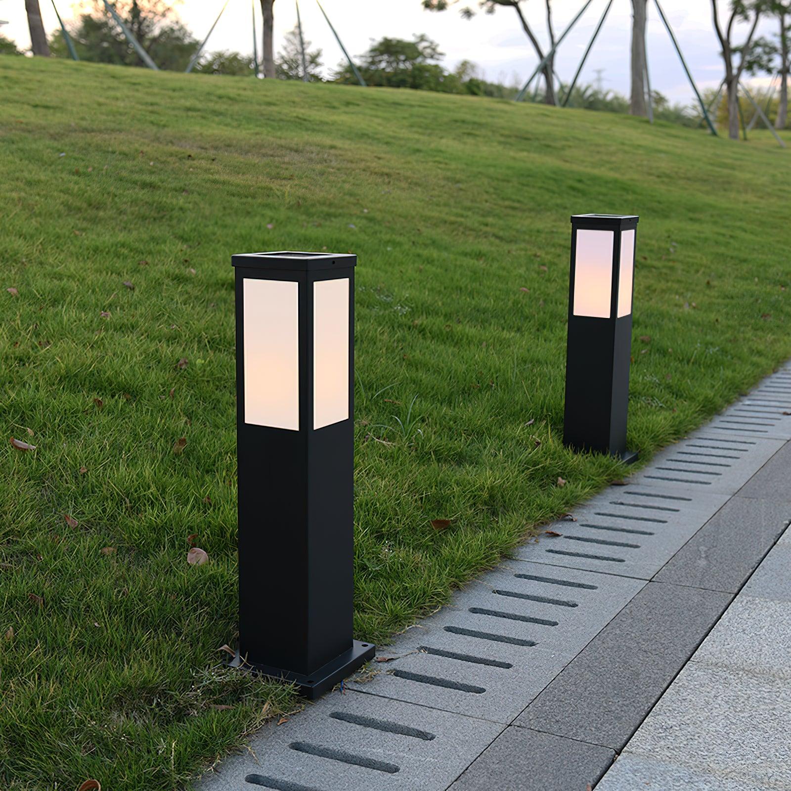 Leo Bollard Solar Outdoor Light - Neutralighting