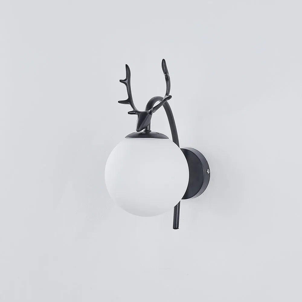 Valentina Modern Art-Deco Deer Bedside Wall Lamp, Black/Gold - Neutralighting