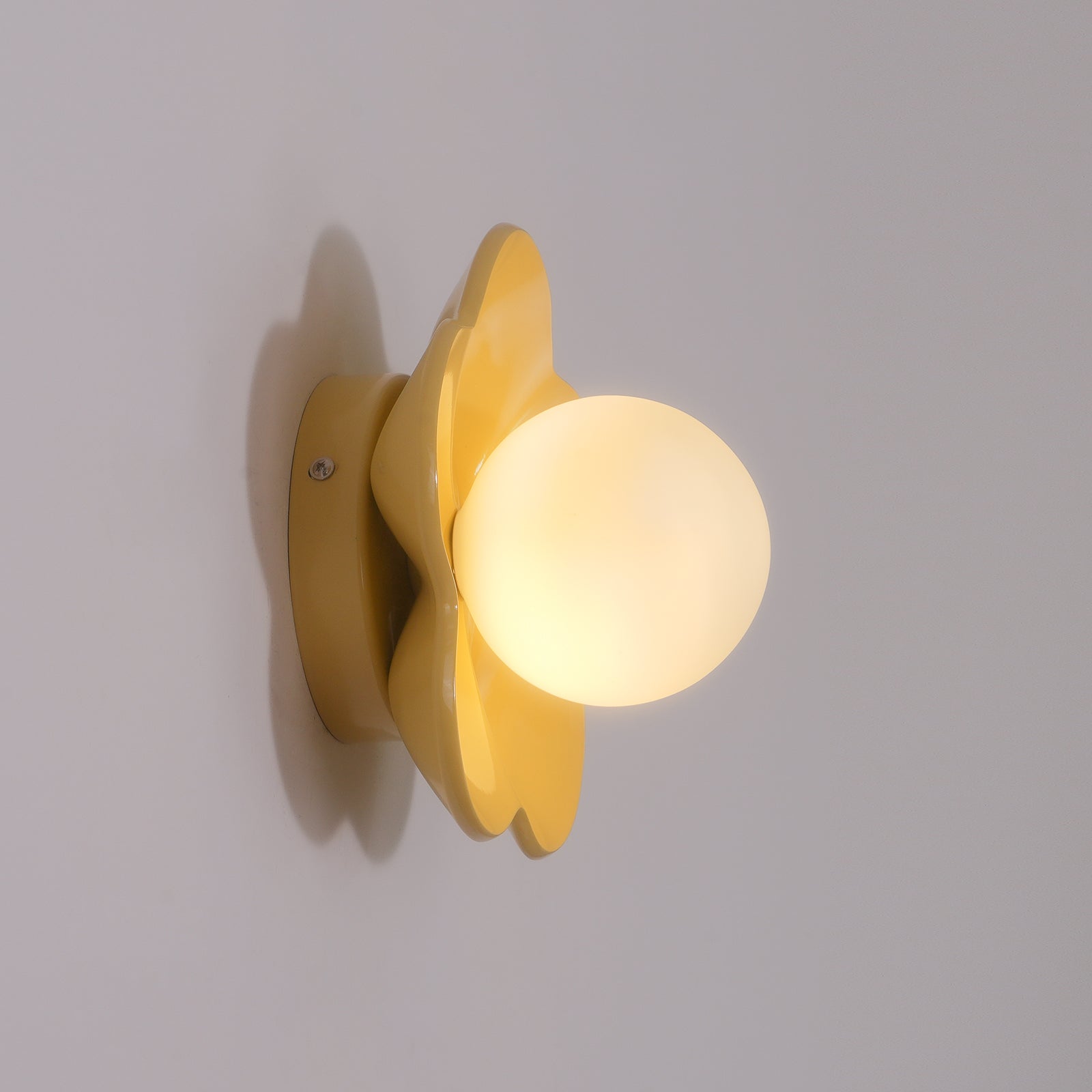 Meluna Yellow Flower Wall Lamp - Neutralighting