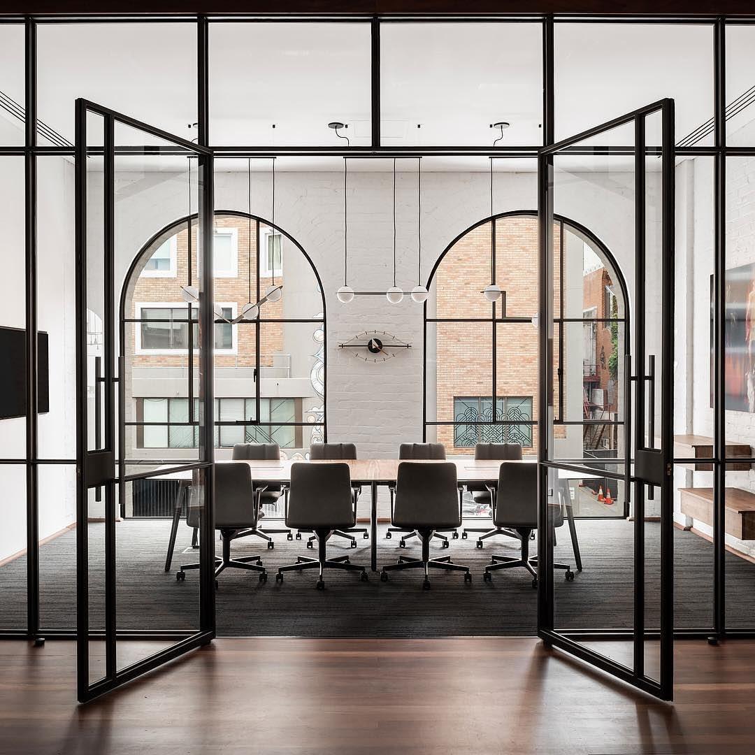 Selan Black Glass Pendant Lamp - Neutralighting