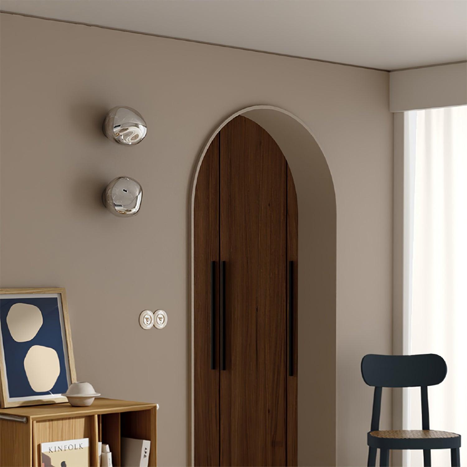 Auden Amber Glass Wall Lamp - Neutralighting