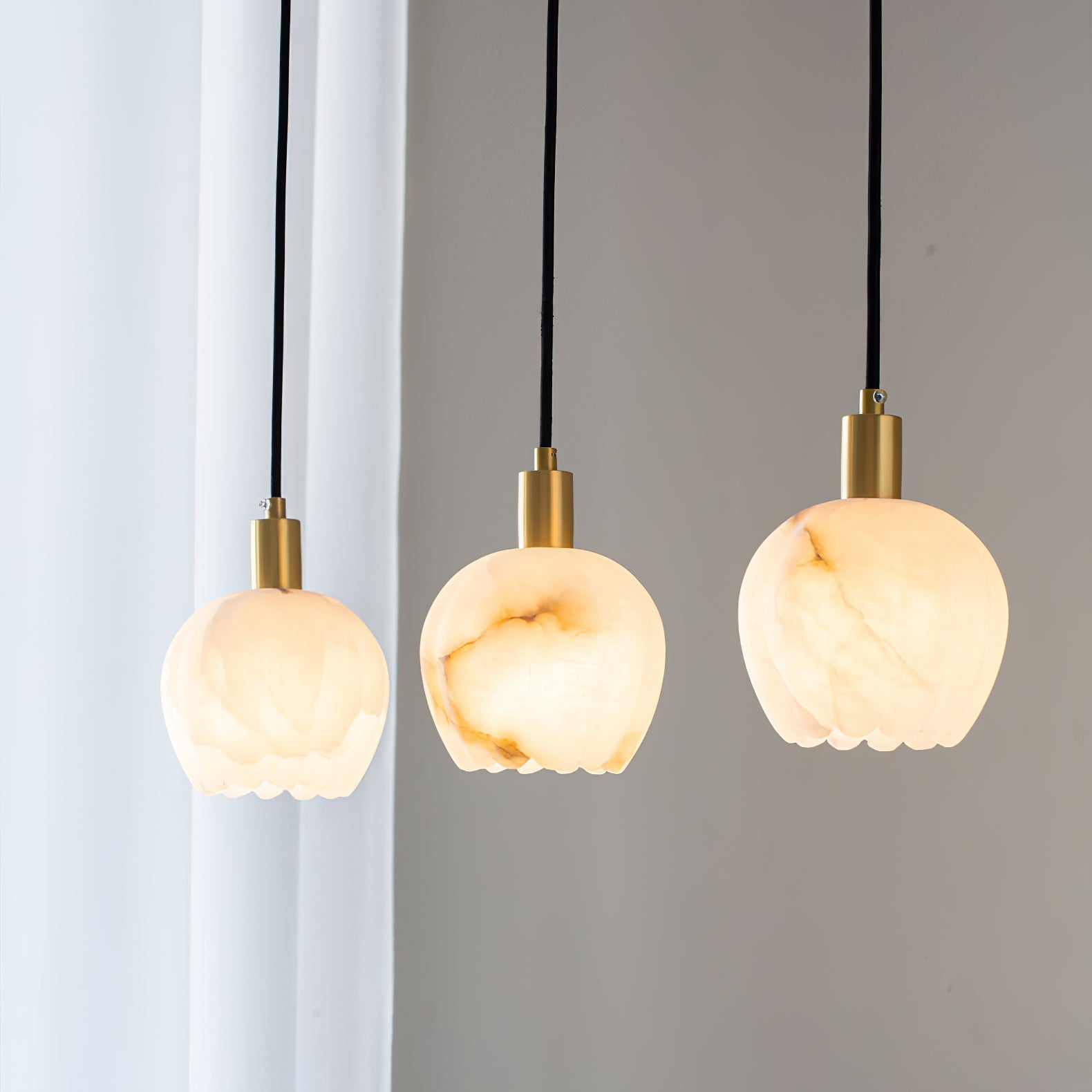 Ritta Pendant Light Flower-shaped Alabaster - Neutralighting