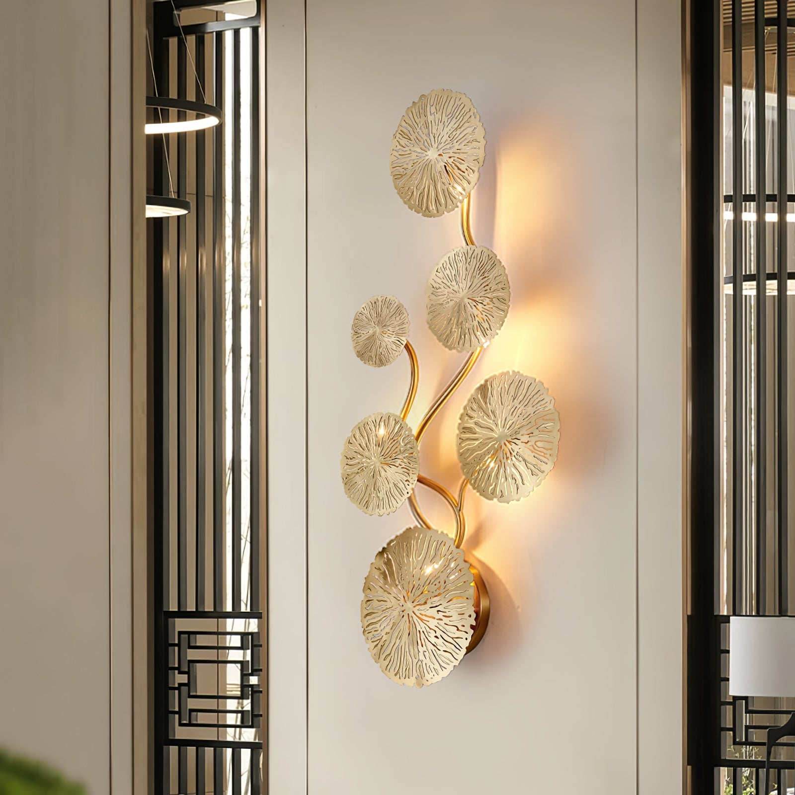 Veya Lotus Leaf Wall Sconce - Neutralighting