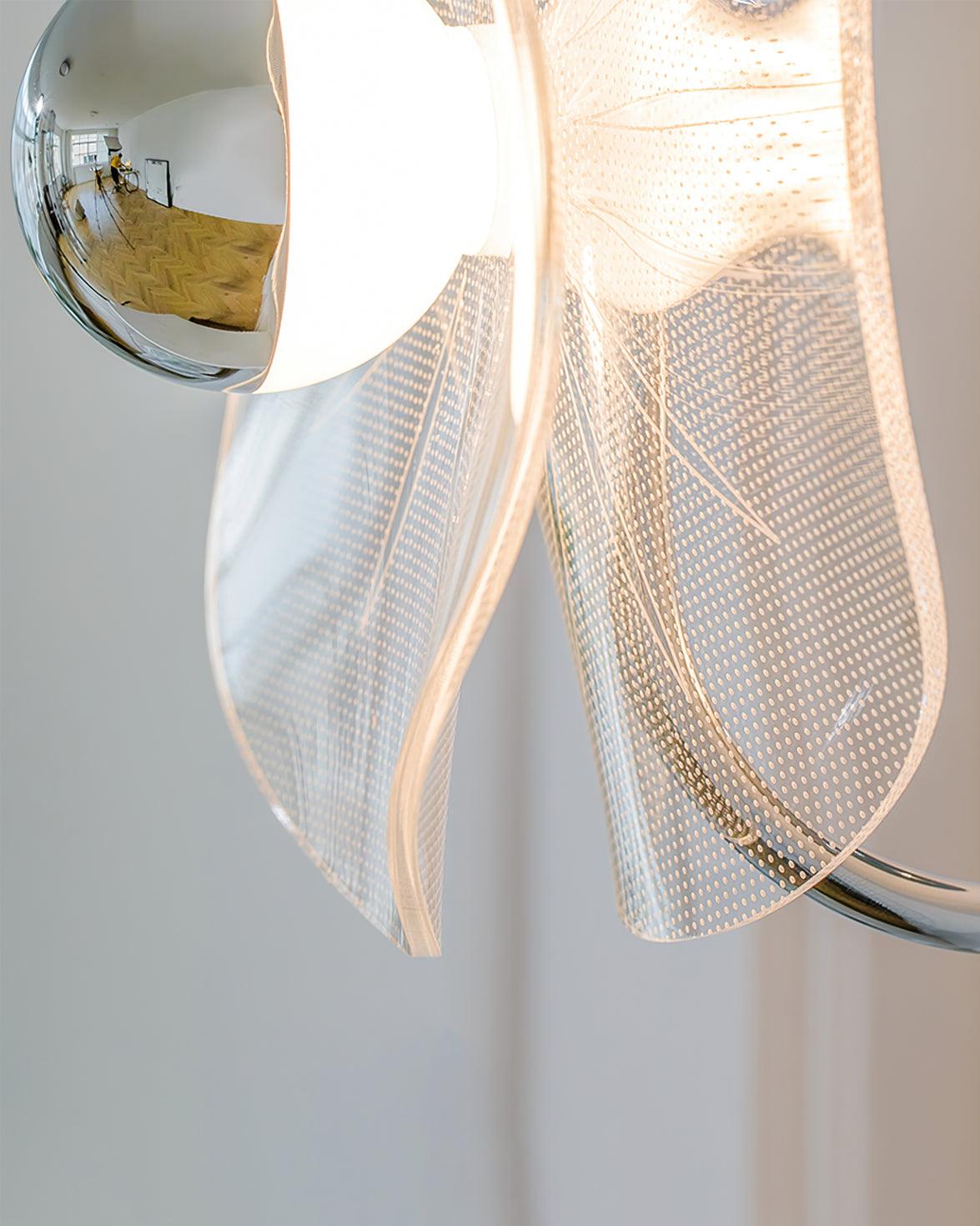 Lotus Wall Lamp