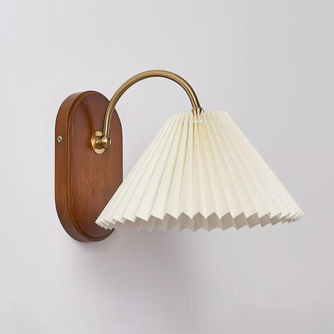 Solenne Vintage Pleated Shade Wall Lamp - Neutralighting