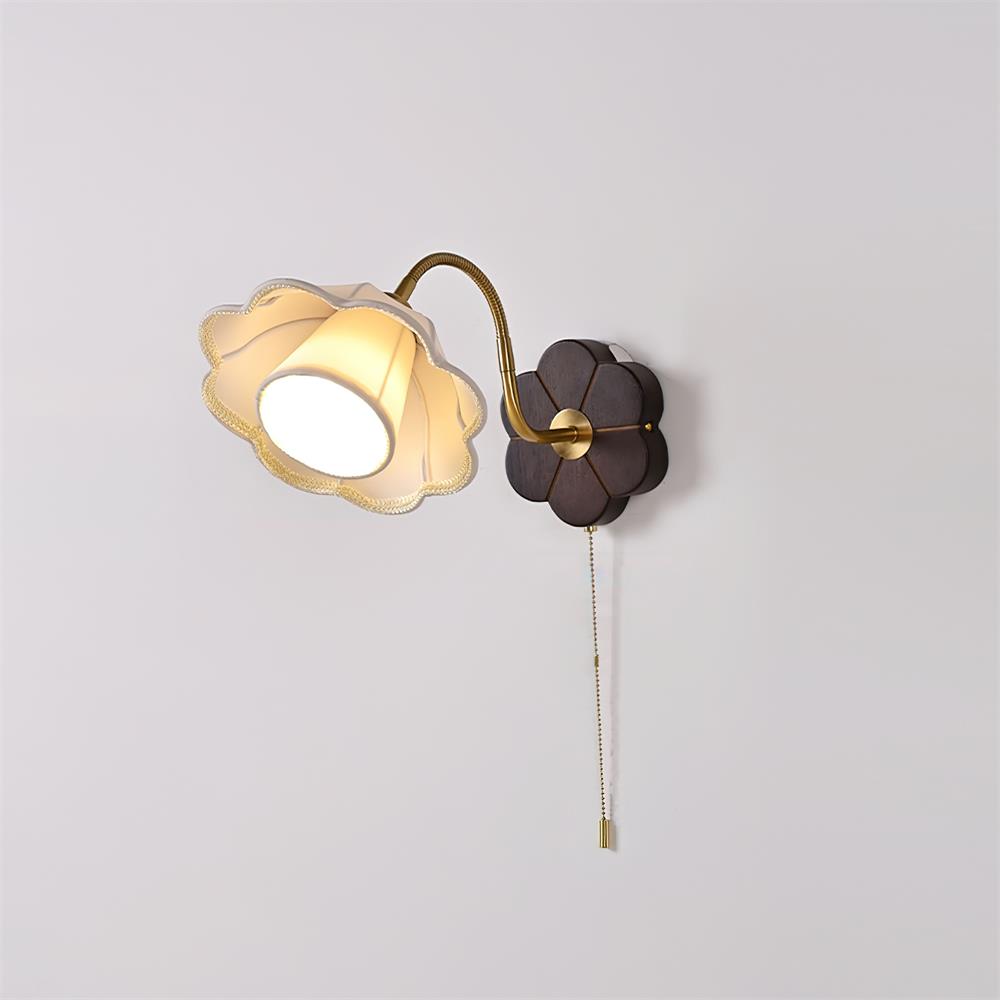 Maribel Vintage Flower Wall Lamp - Neutralighting