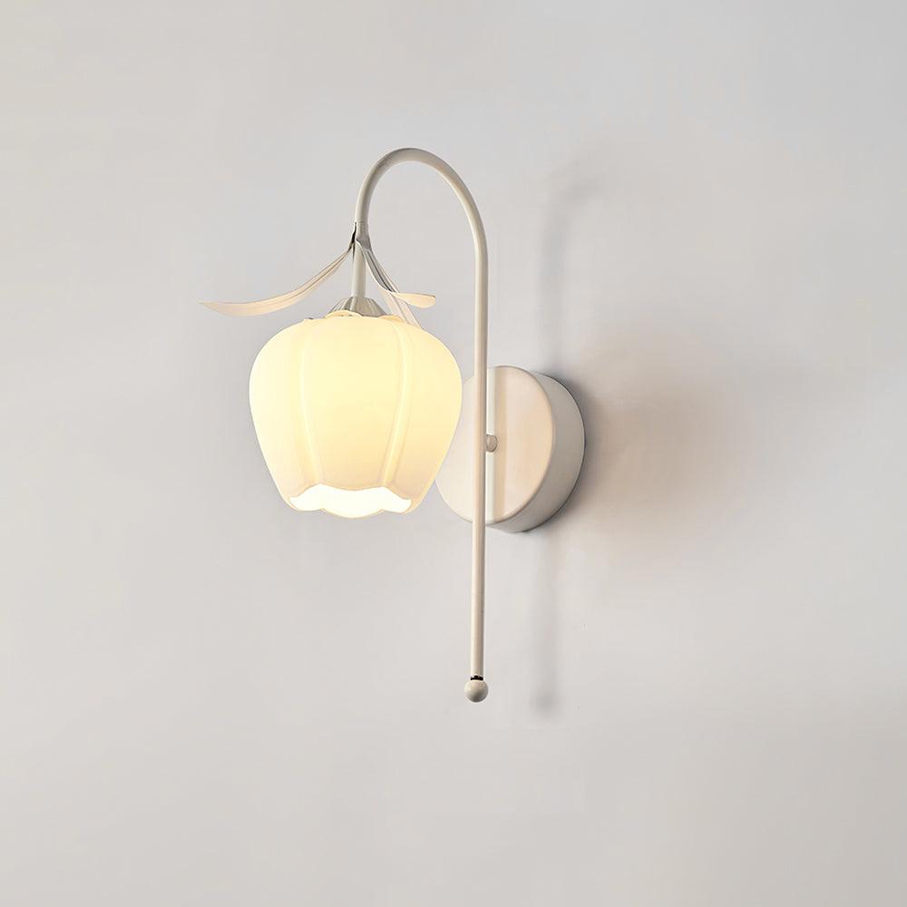Luna Lily Flower Wall Lamp - Neutralighting
